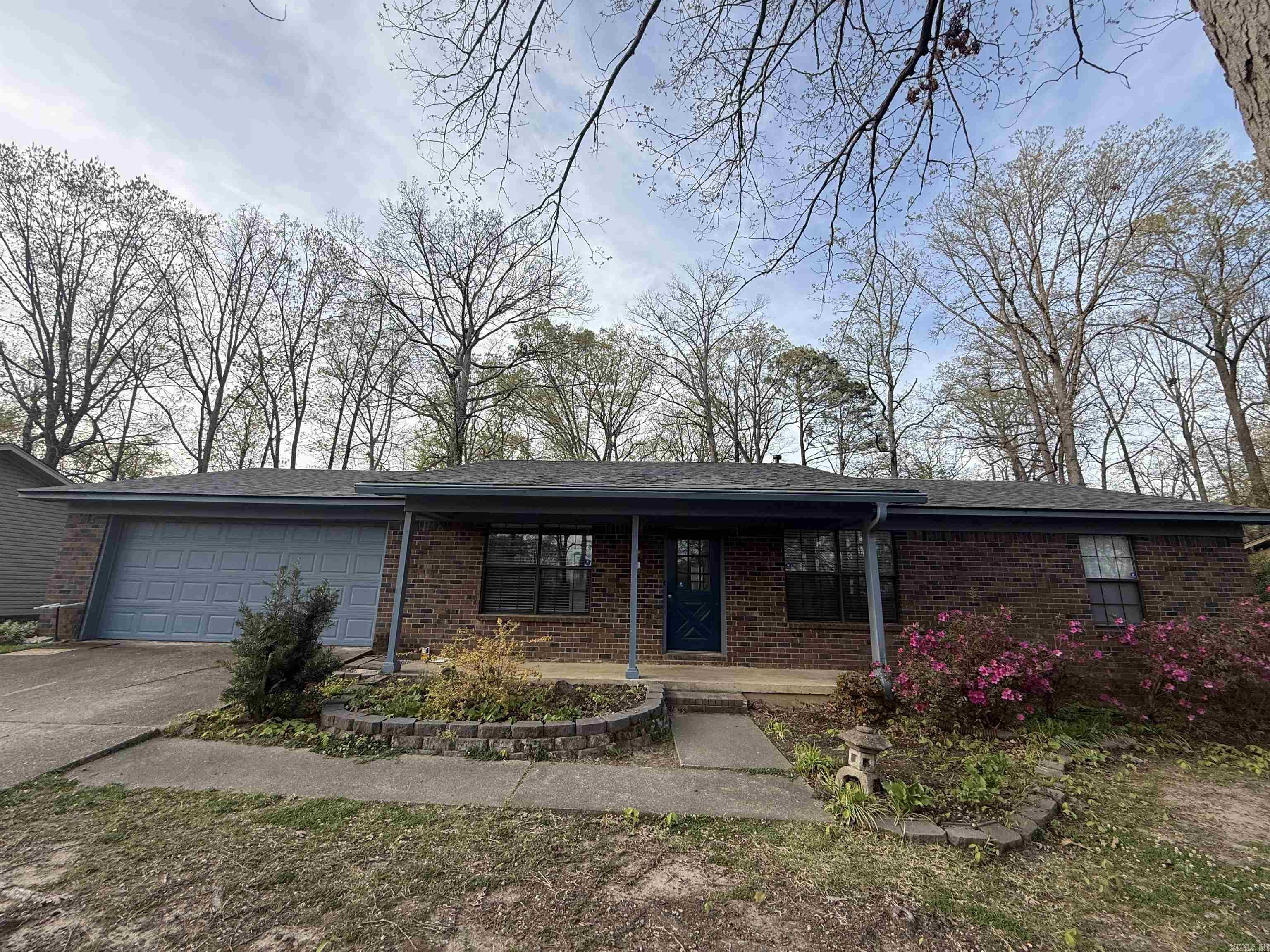 Oak Creek Village - Residential Lease