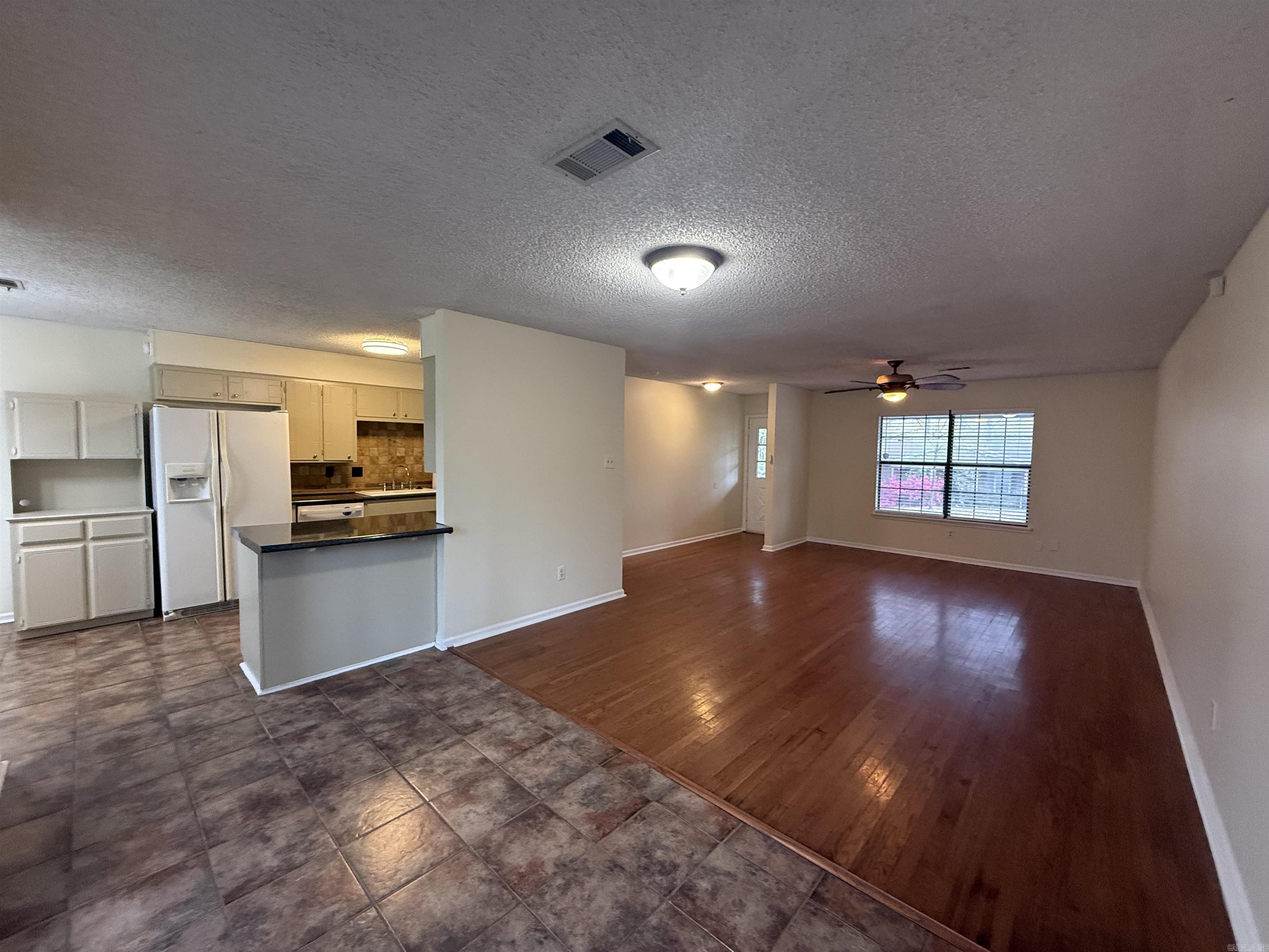 Oak Creek Village - Residential Lease