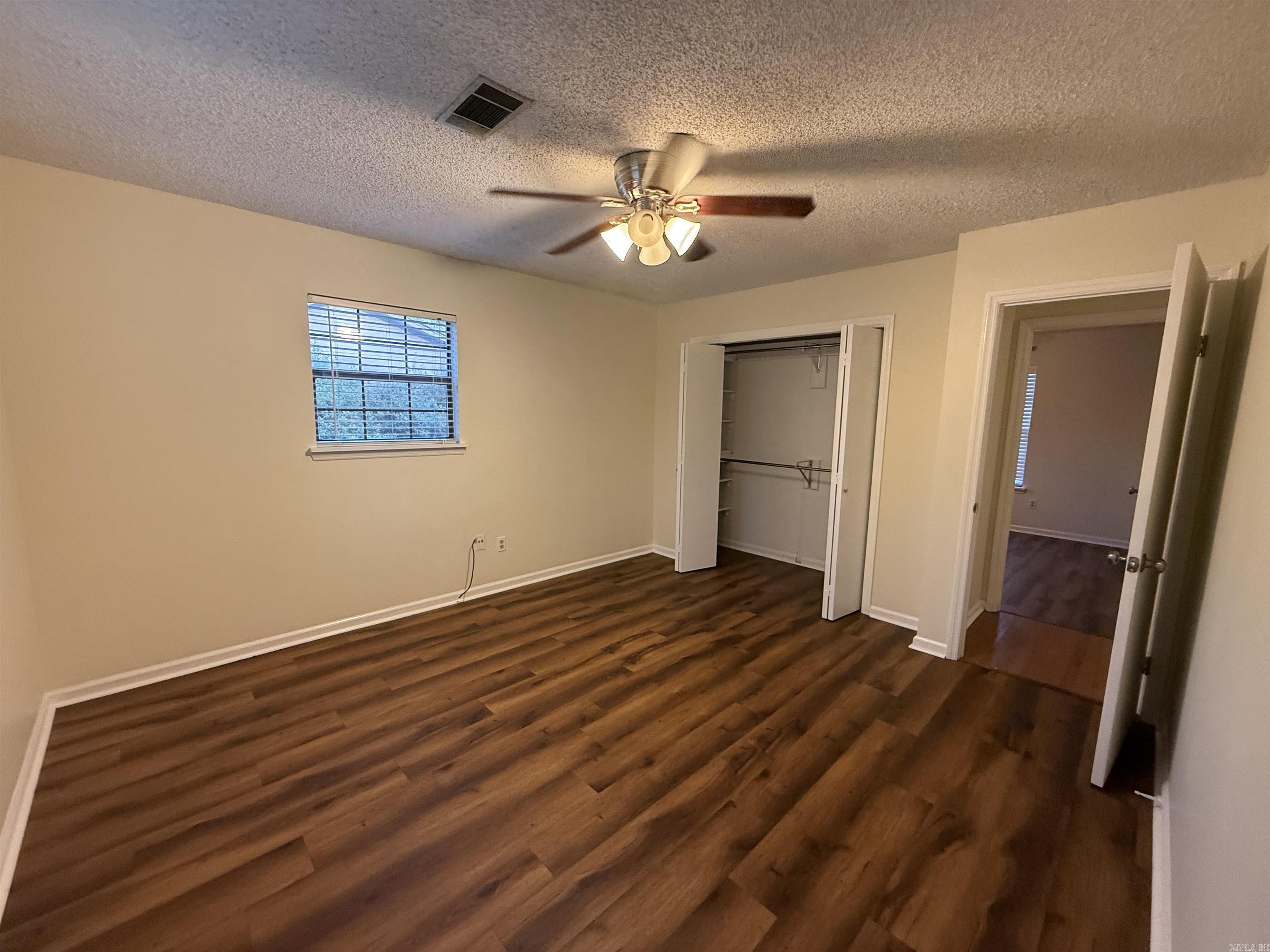 Oak Creek Village - Residential Lease