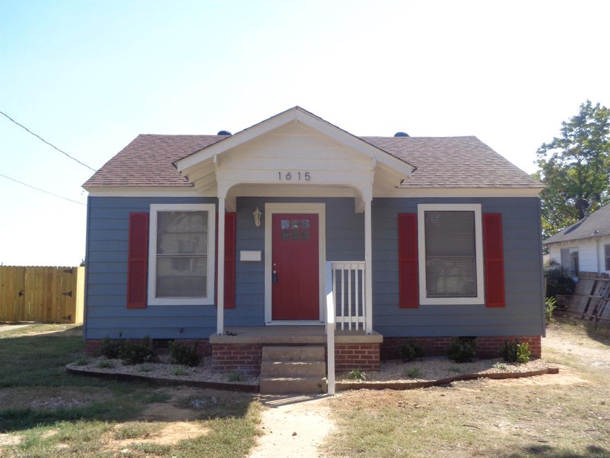 Recently renovated 3 bedroom home on large lot. Seller made this home very nice with a new roof, new HVAC, new kitchen, new bathroom, new internal and external paint and a new privacy fence. Has new porches, landscaping and ready for a new owner. This home is close to all of the new happenings going on downtown. Good News! Seller is willing to help on buyer's cost.  Agents check remarks.