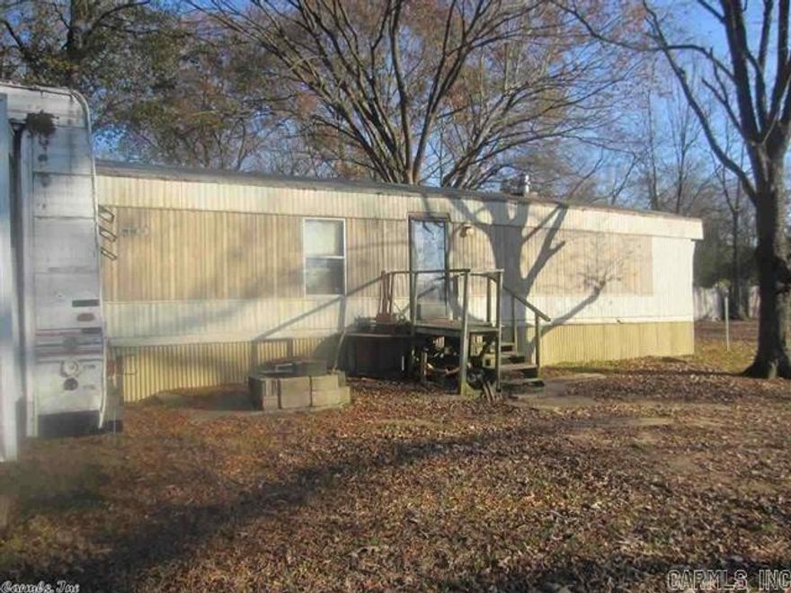 Nice level lot with a Mobile Home on it that conveys at no value.