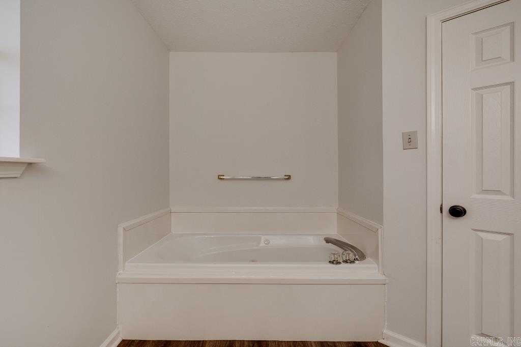 HUNTER HEIGHTS - Residential