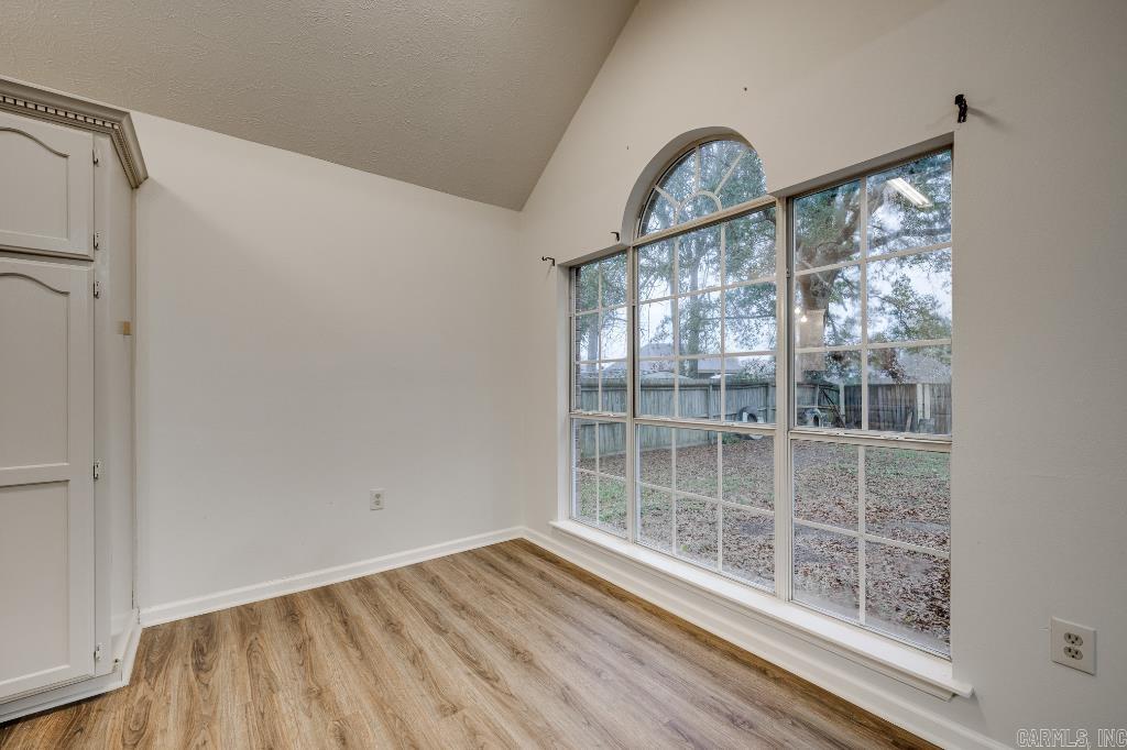 HUNTER HEIGHTS - Residential