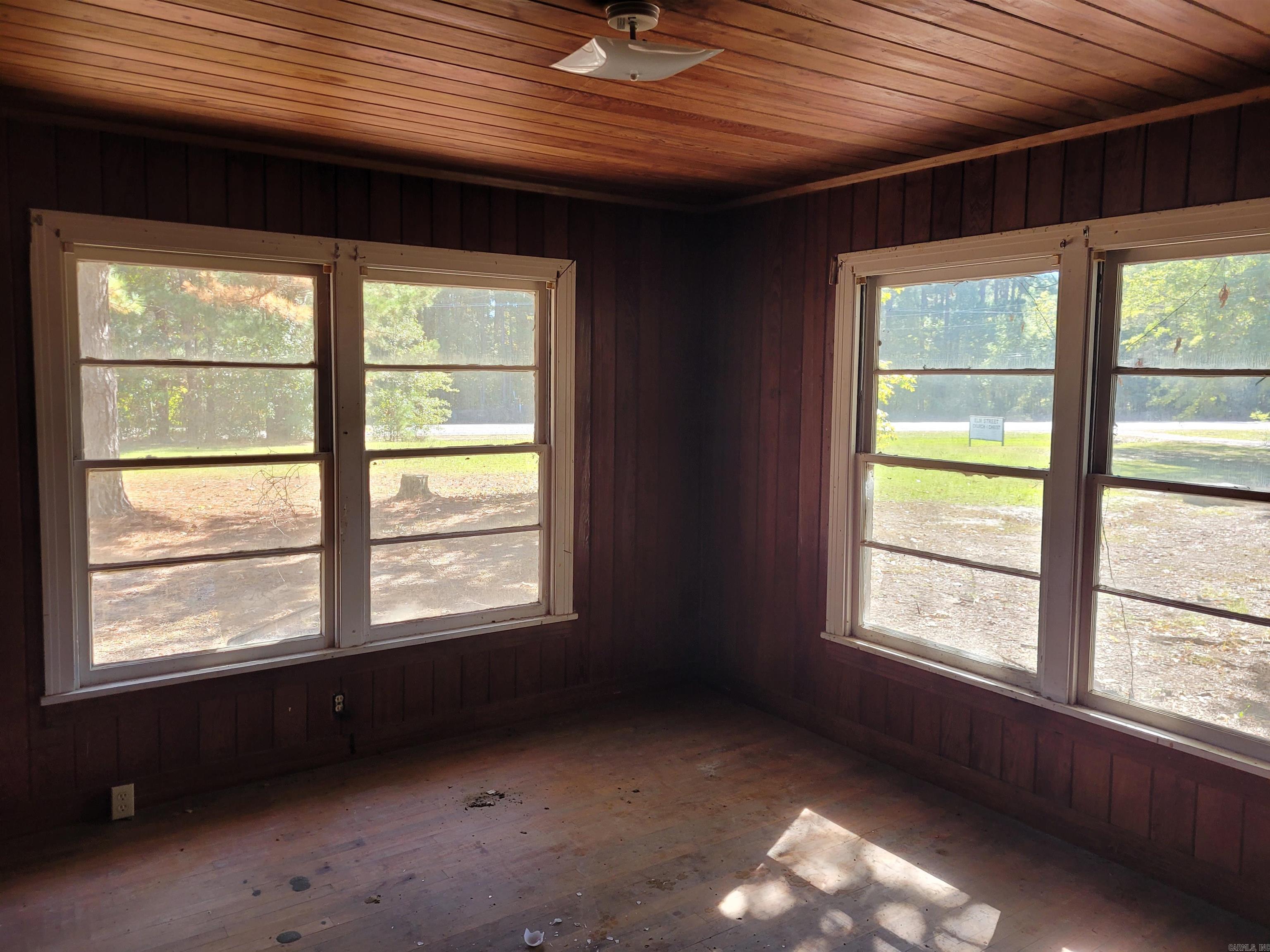 EMERSON - Residential