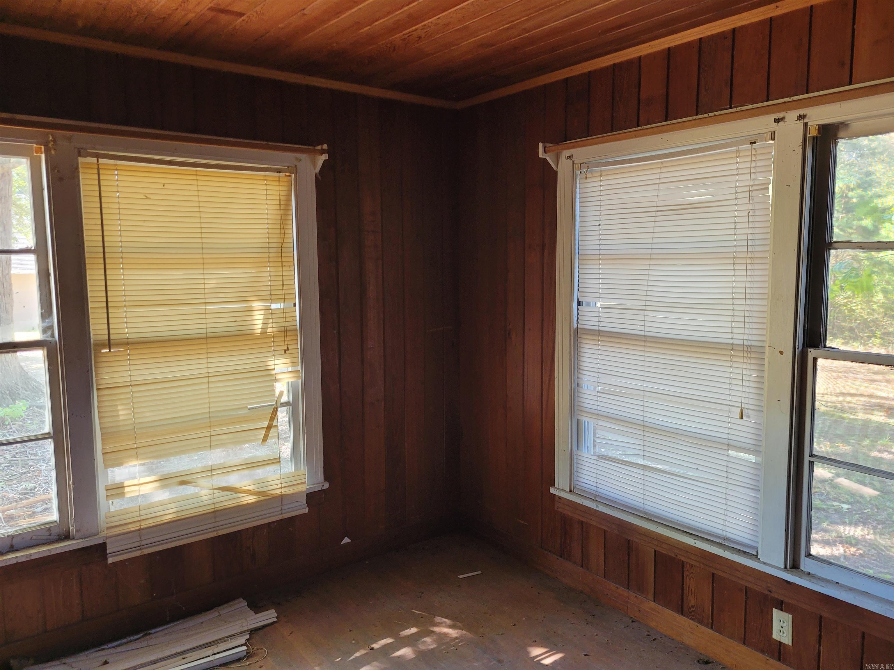 EMERSON - Residential