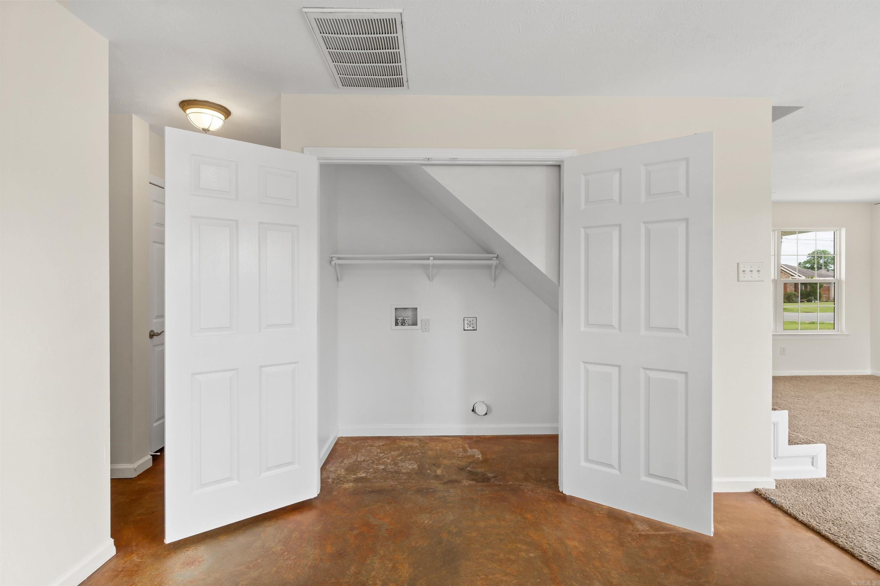 BEEBE OUTLOTS - Residential