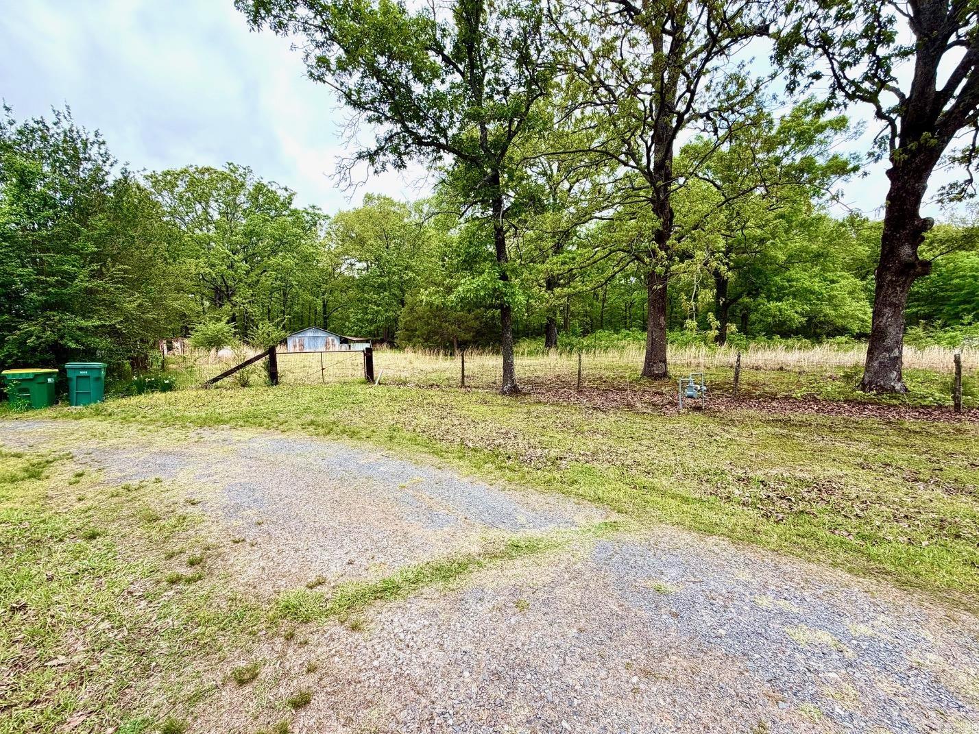 Metes & Bounds - Land