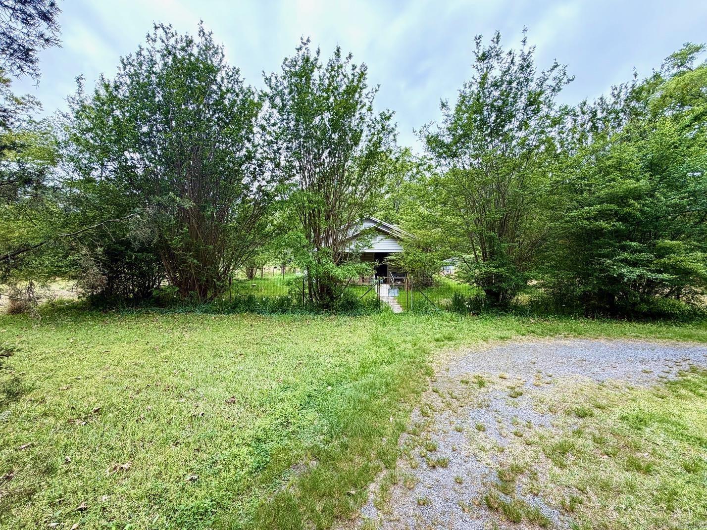 Metes & Bounds - Land