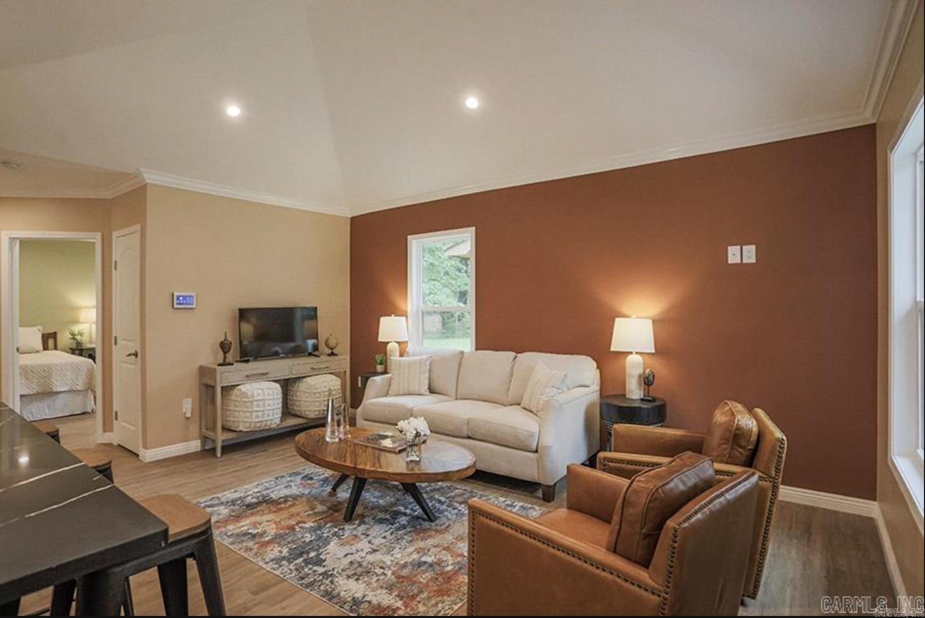 Burnelle Manor - Residential Lease