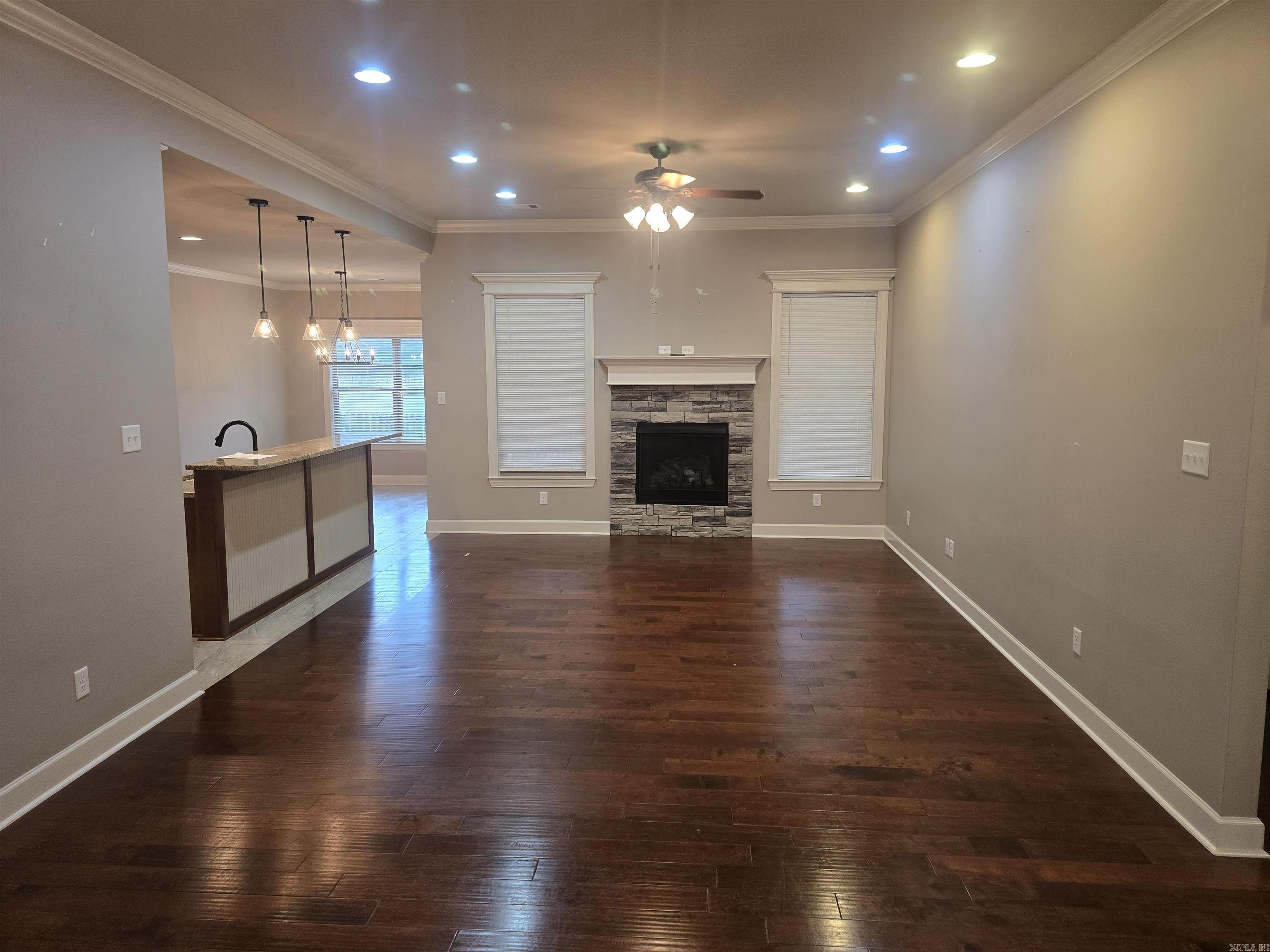 SANDY CREEK - Residential