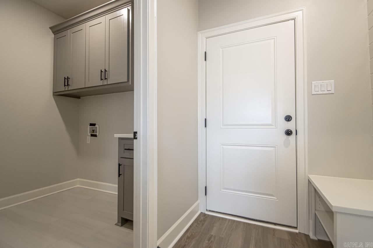 CYPRESS VALLEY - Residential