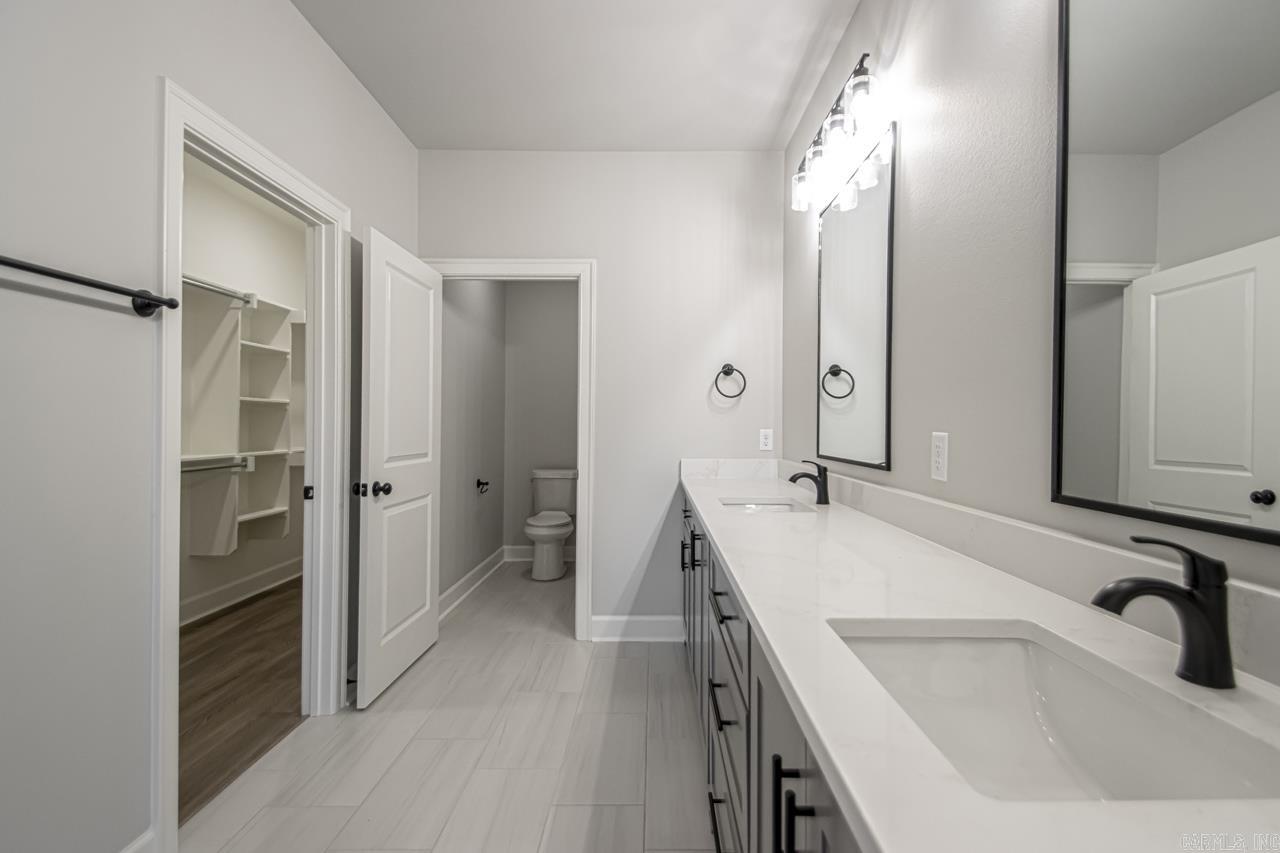 CYPRESS VALLEY - Residential