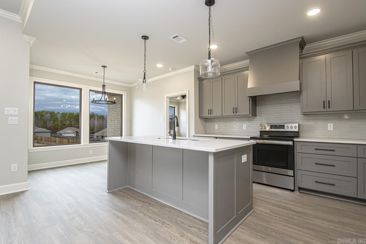 CYPRESS VALLEY - Residential