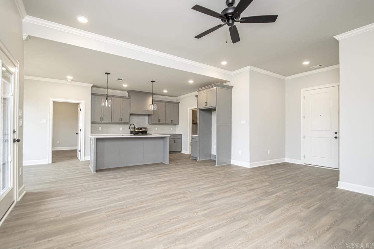 CYPRESS VALLEY - Residential