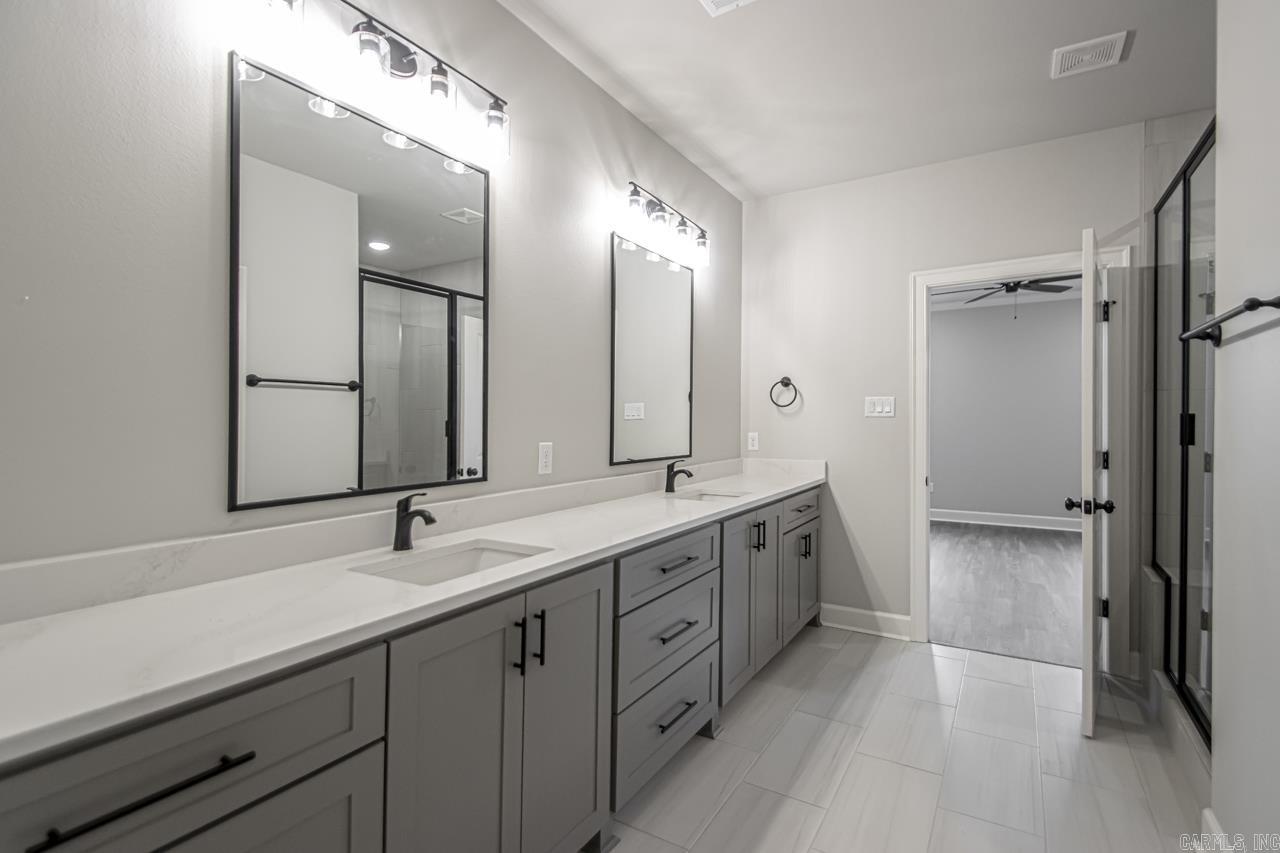 CYPRESS VALLEY - Residential