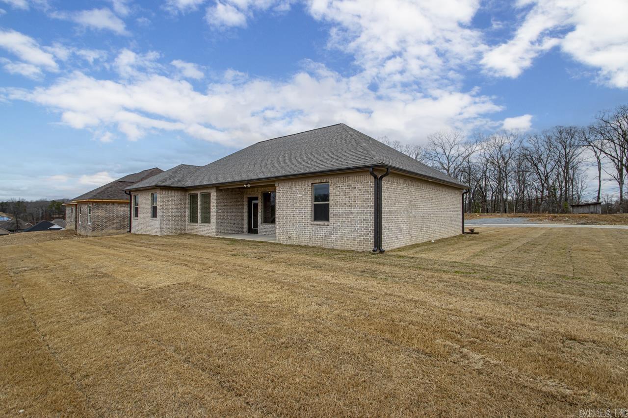 CYPRESS VALLEY - Residential