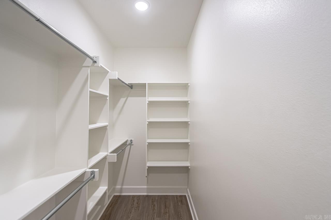 CYPRESS VALLEY - Residential