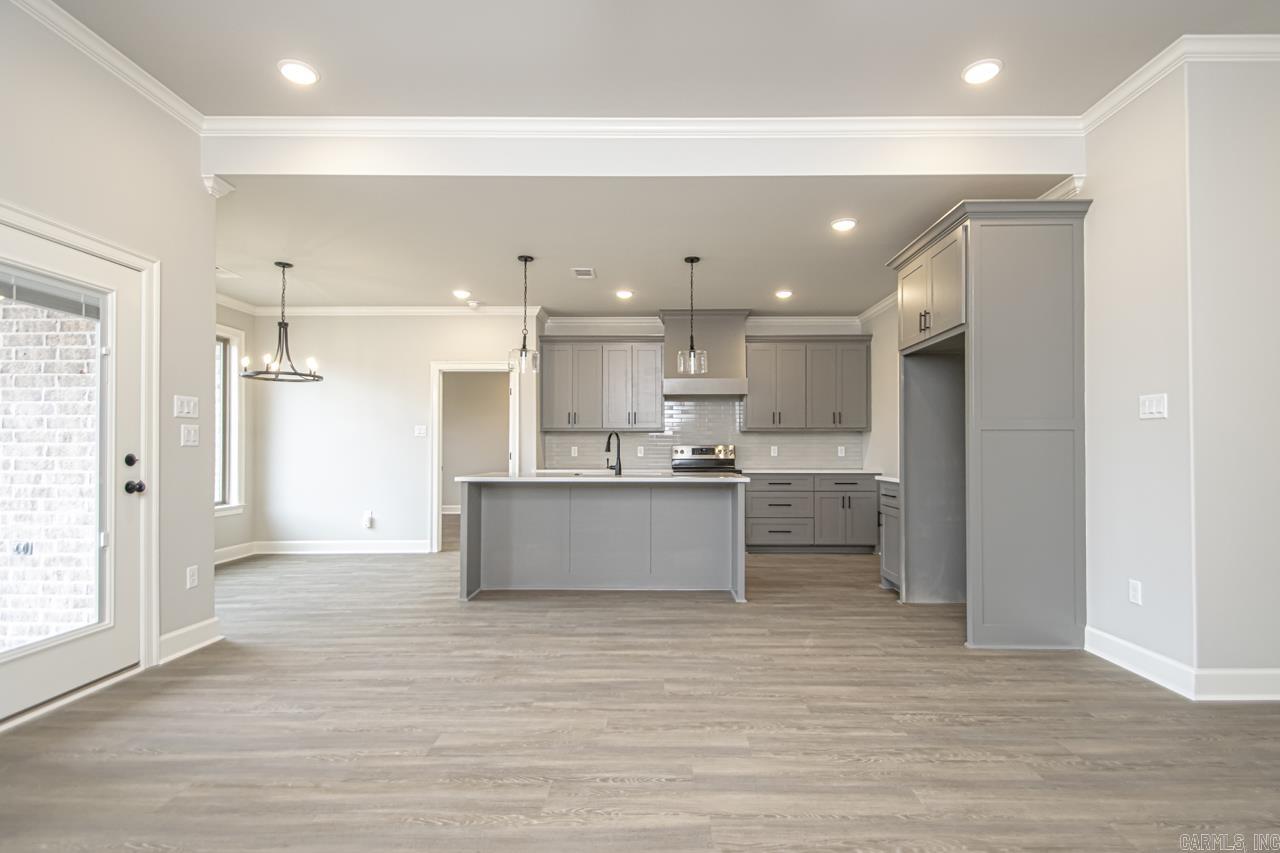 CYPRESS VALLEY - Residential