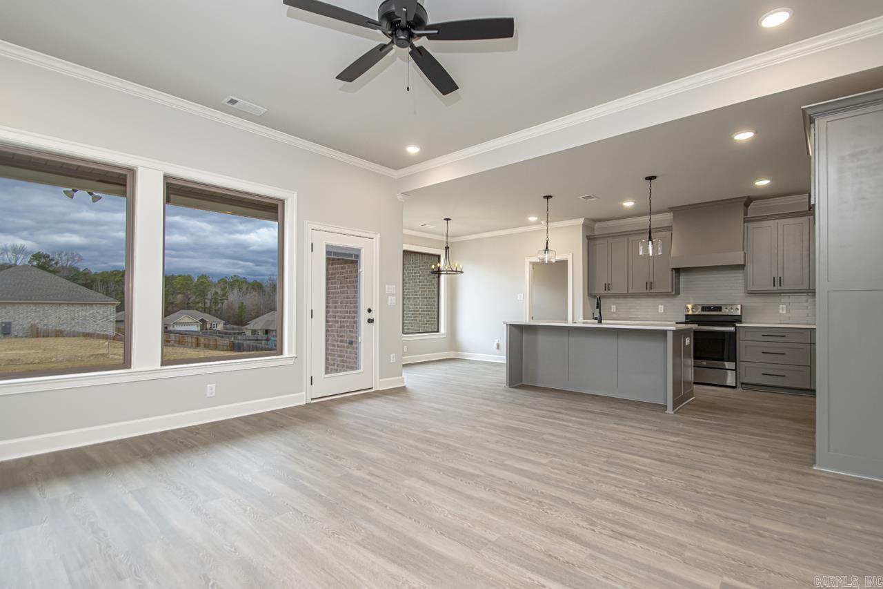 CYPRESS VALLEY - Residential