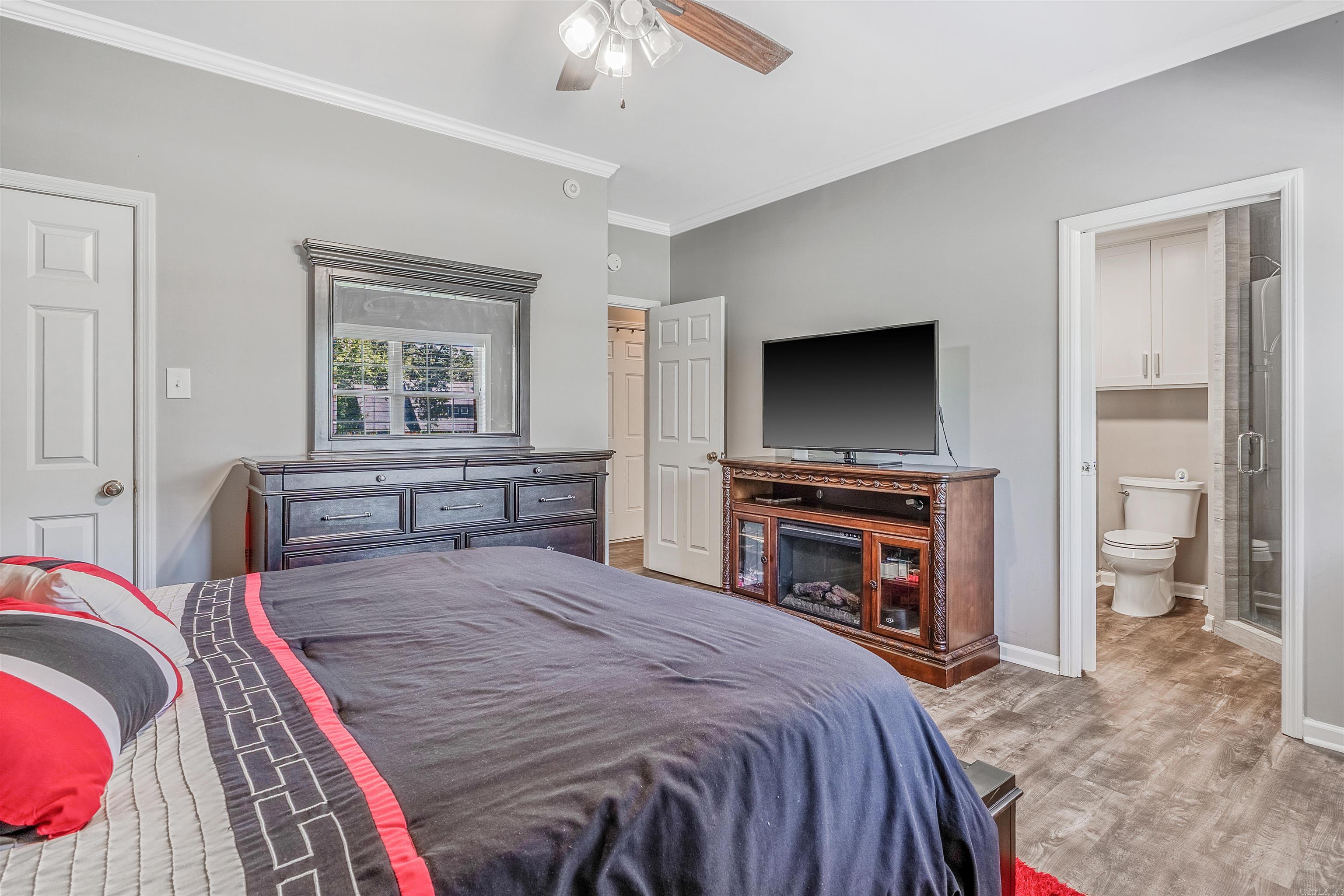 INDIAN HILLS - Residential