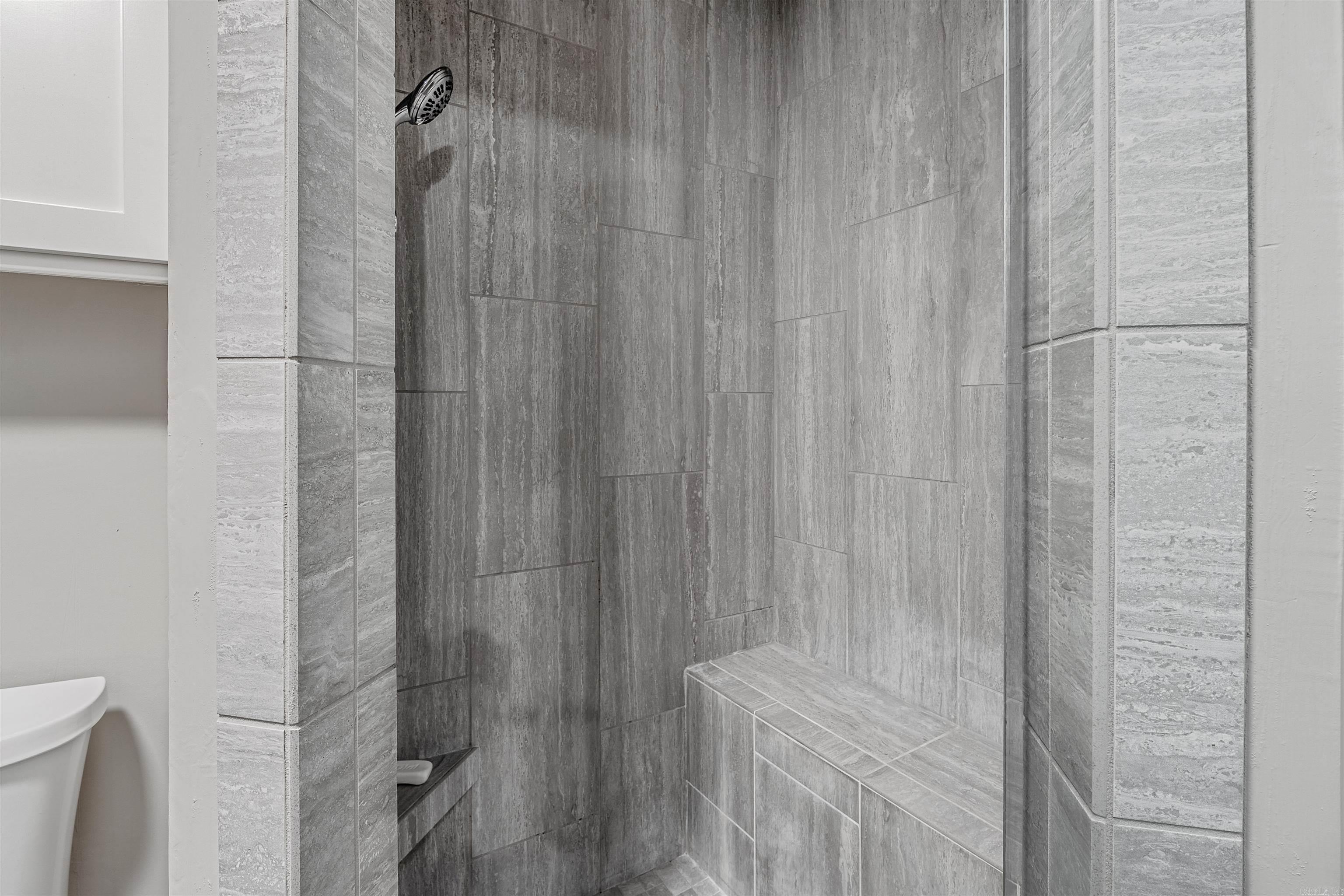 INDIAN HILLS - Residential