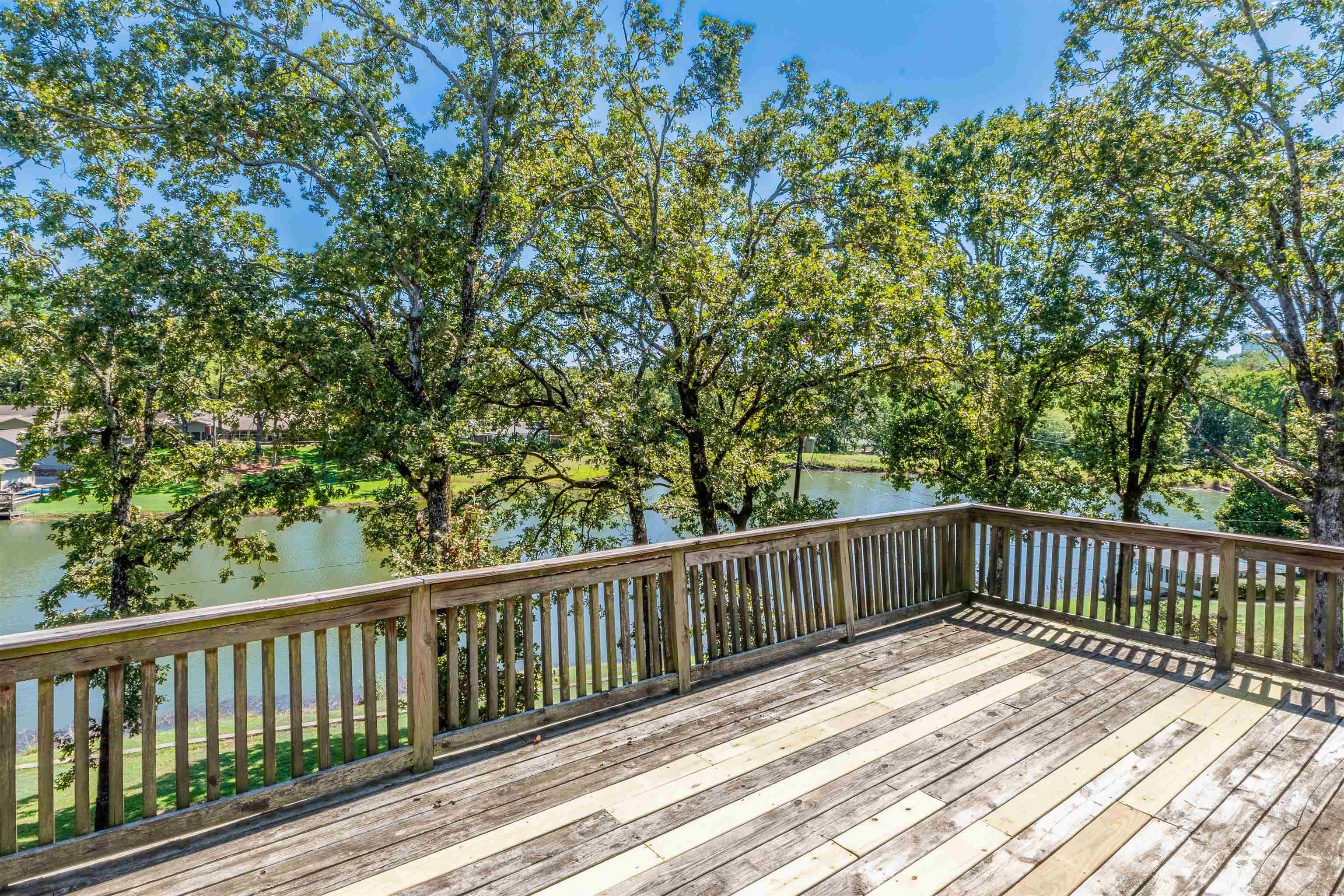 INDIAN HILLS - Residential