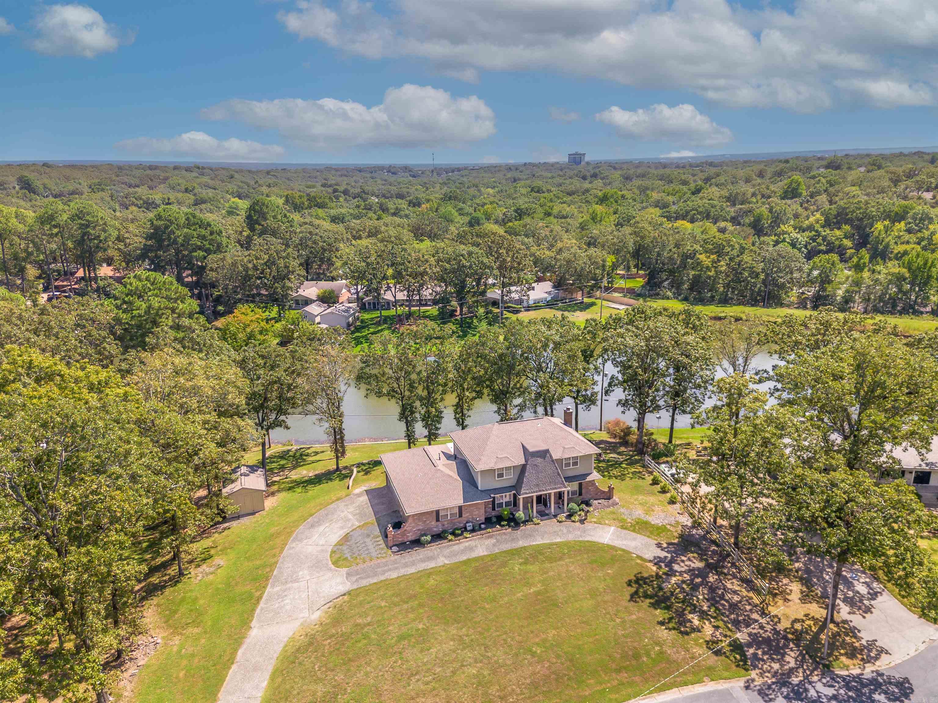 INDIAN HILLS - Residential