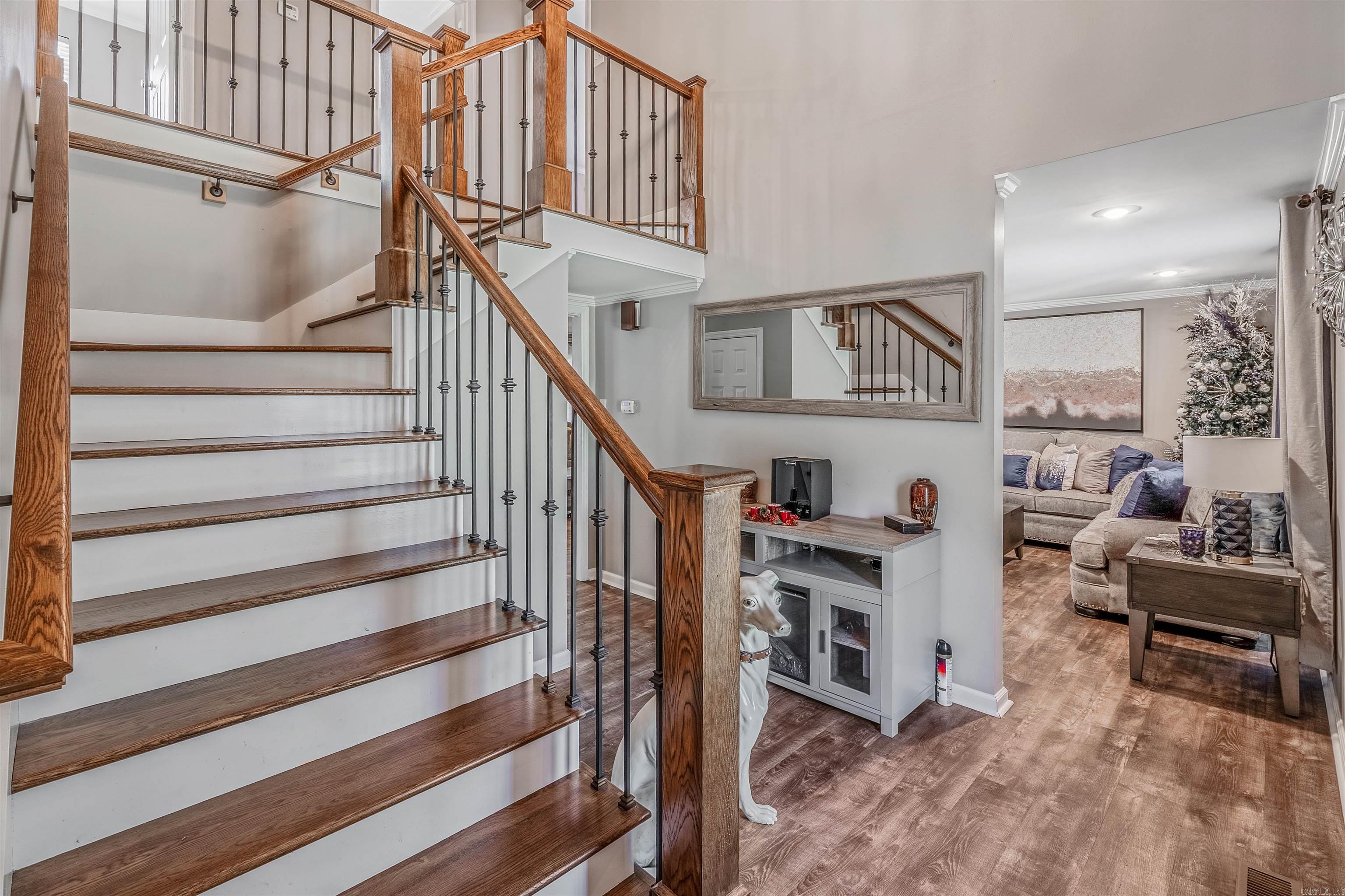 INDIAN HILLS - Residential