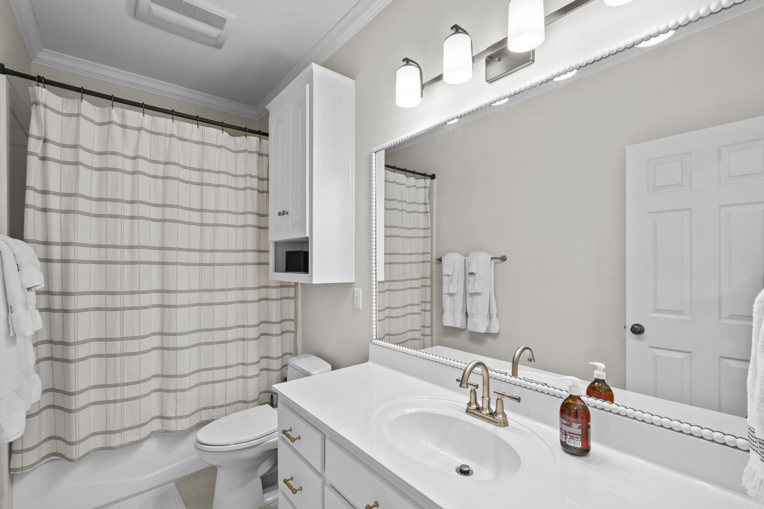 THE VILLAGES OF WELLINGTON - Residential