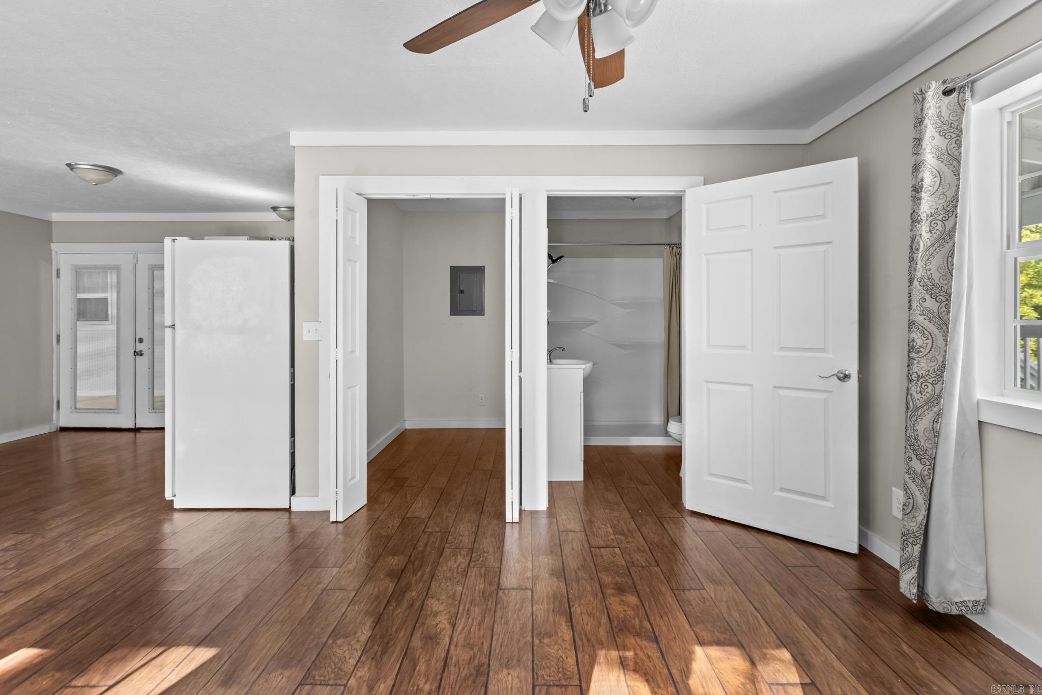 Ridgewood - Residential