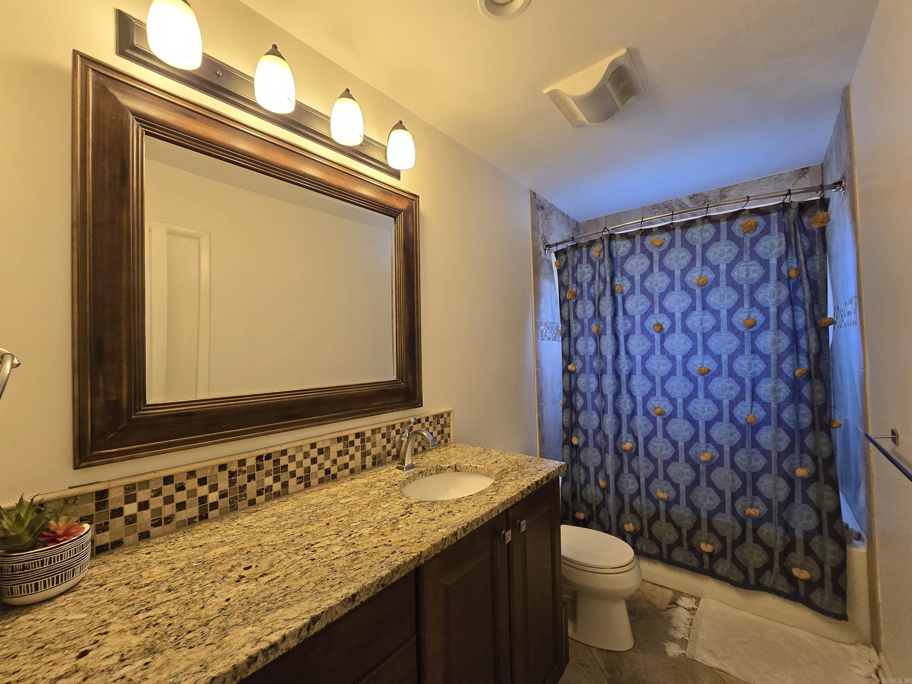 PLAZA TERRACE - Residential