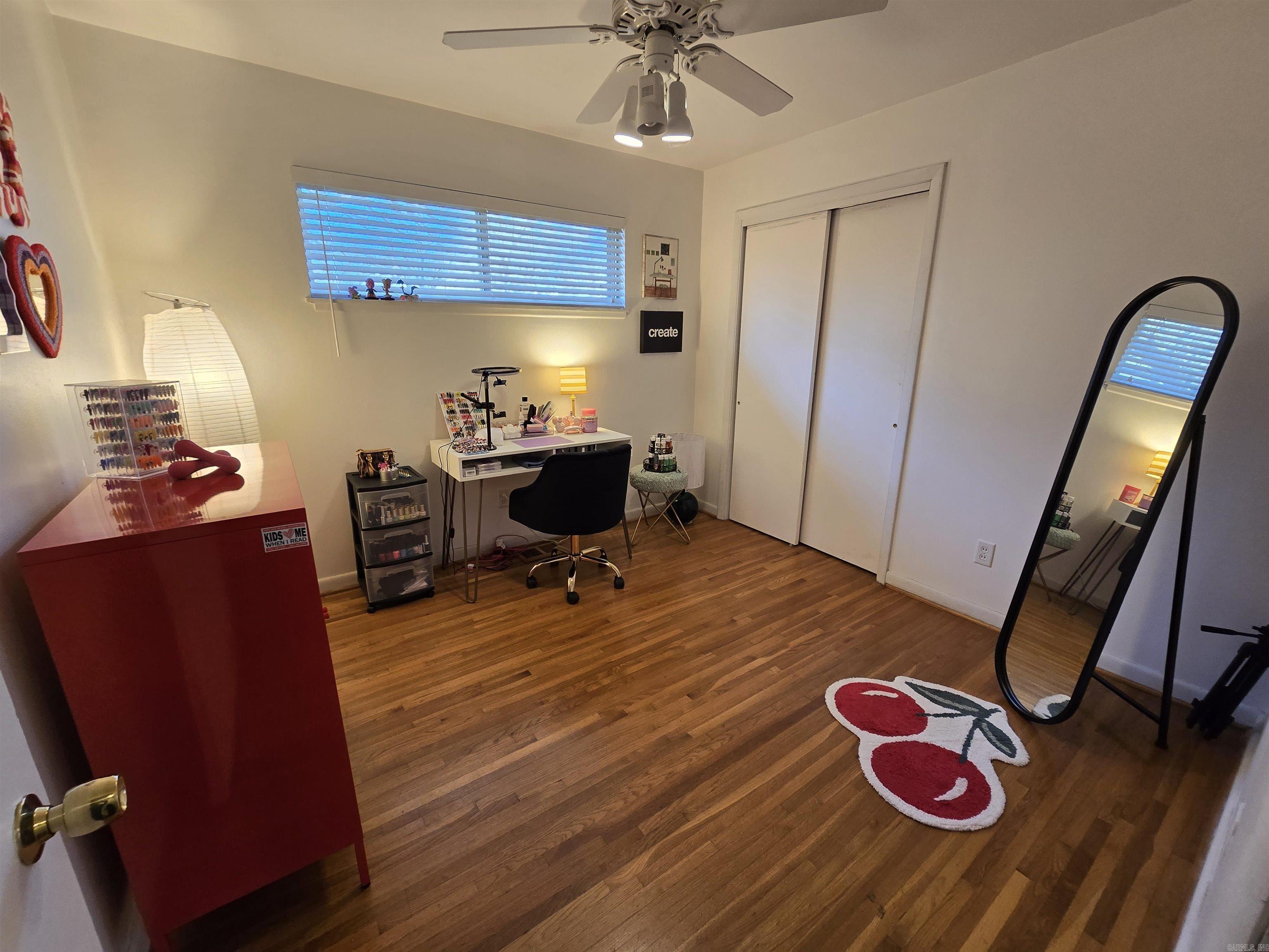 PLAZA TERRACE - Residential