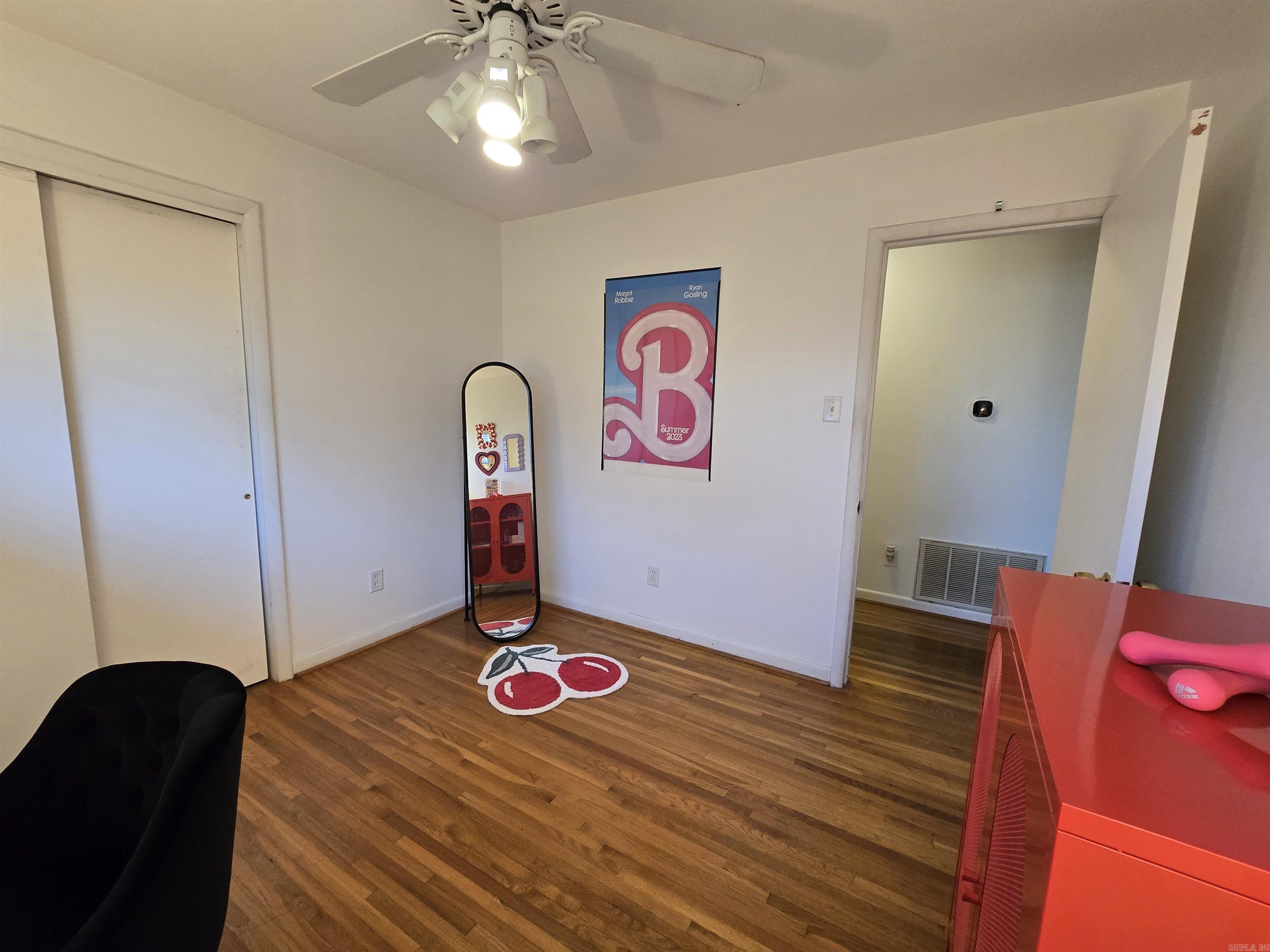 PLAZA TERRACE - Residential