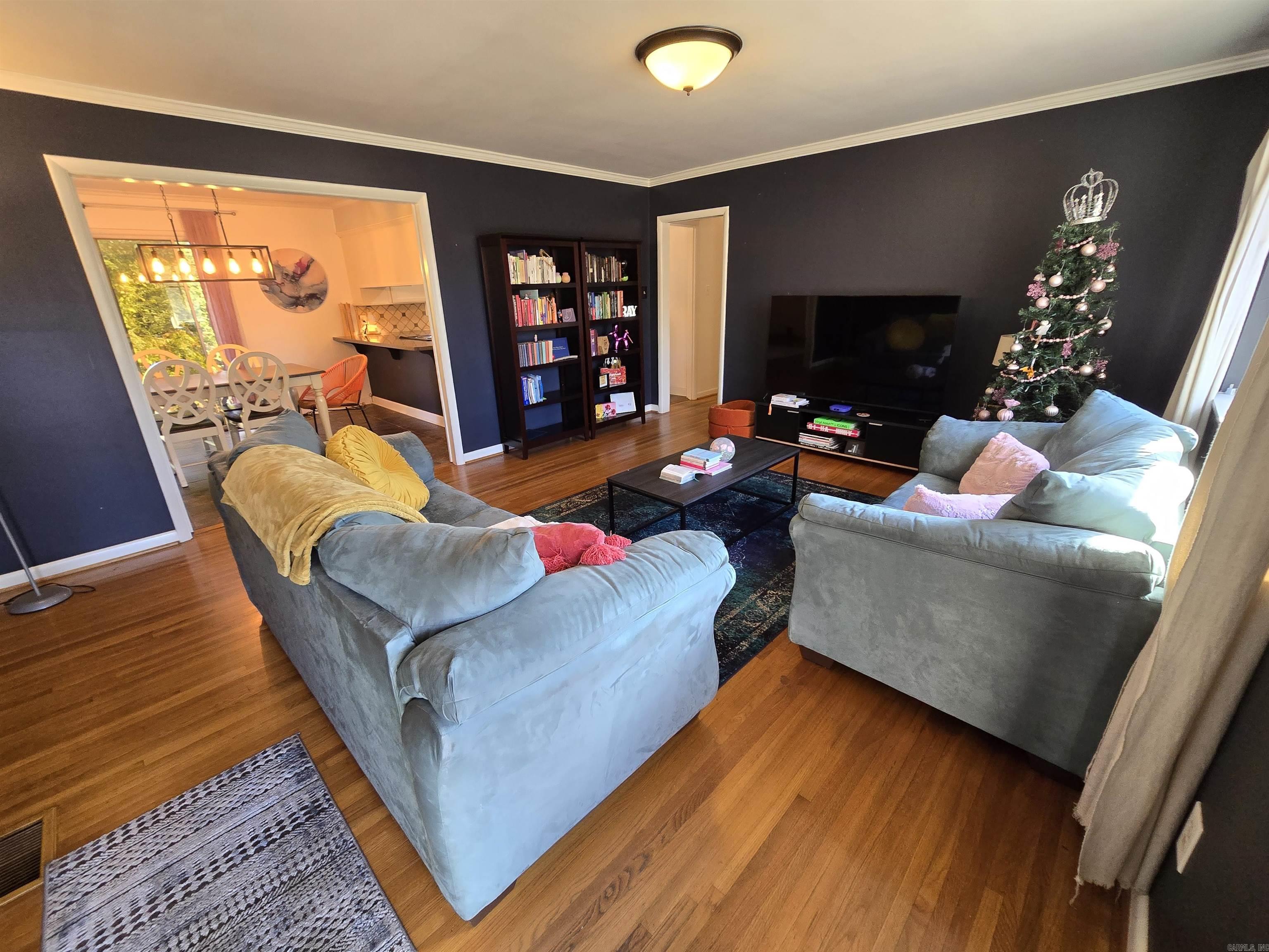 PLAZA TERRACE - Residential