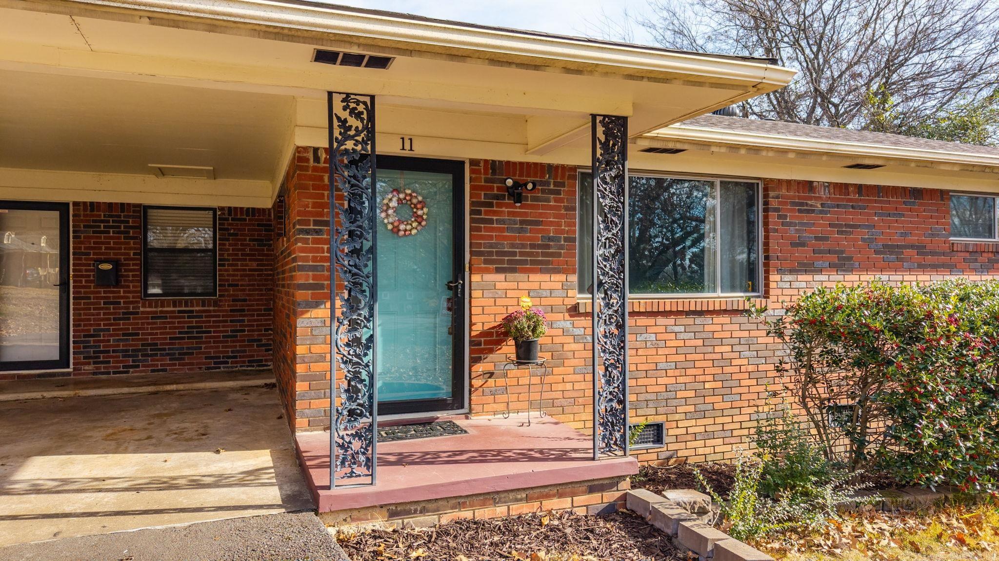 PLAZA TERRACE - Residential