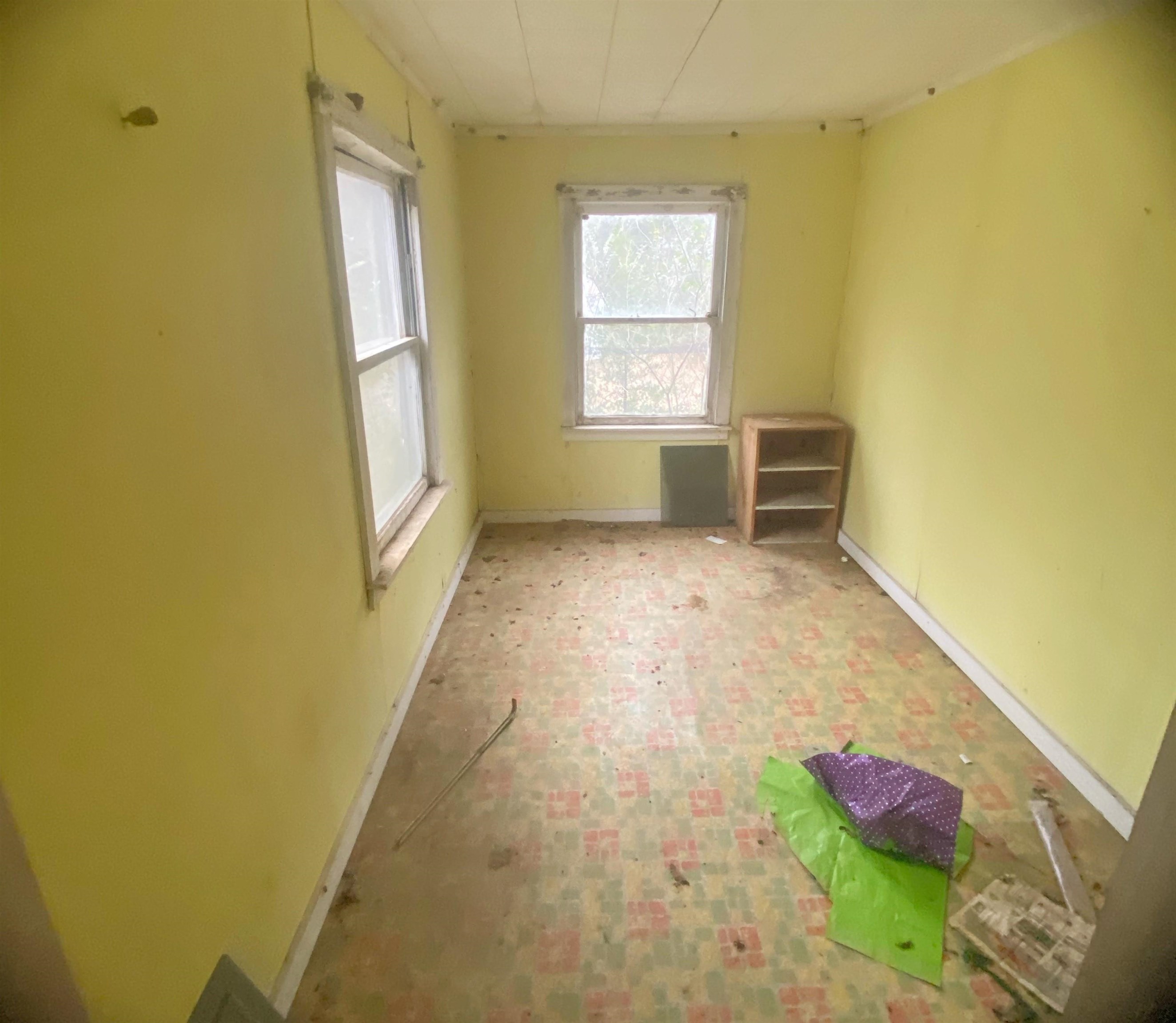 CLINTON - Residential