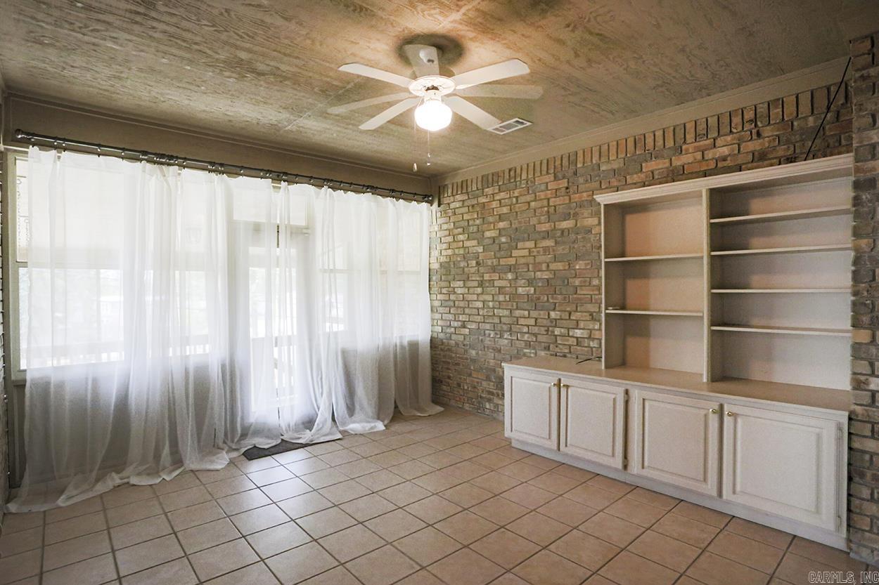 NORTH POINT GLENN ADDN - Residential