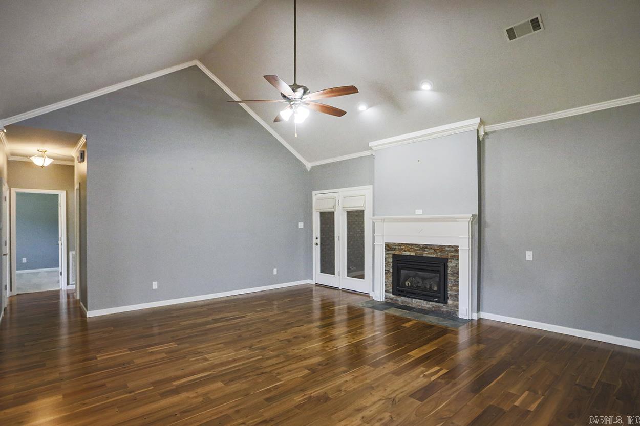 NORTH POINT GLENN ADDN - Residential