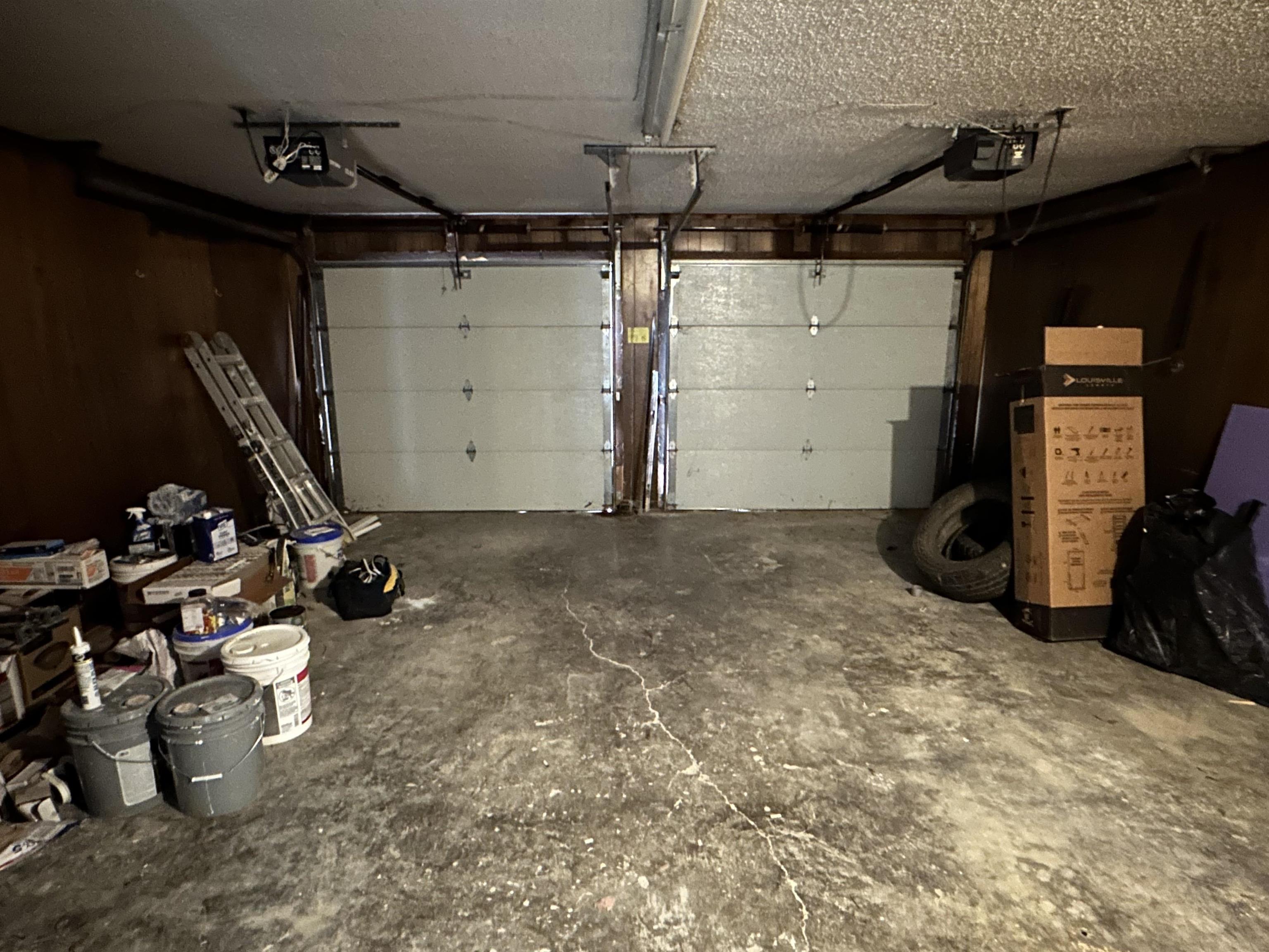 Kelli Manor - Residential Lease