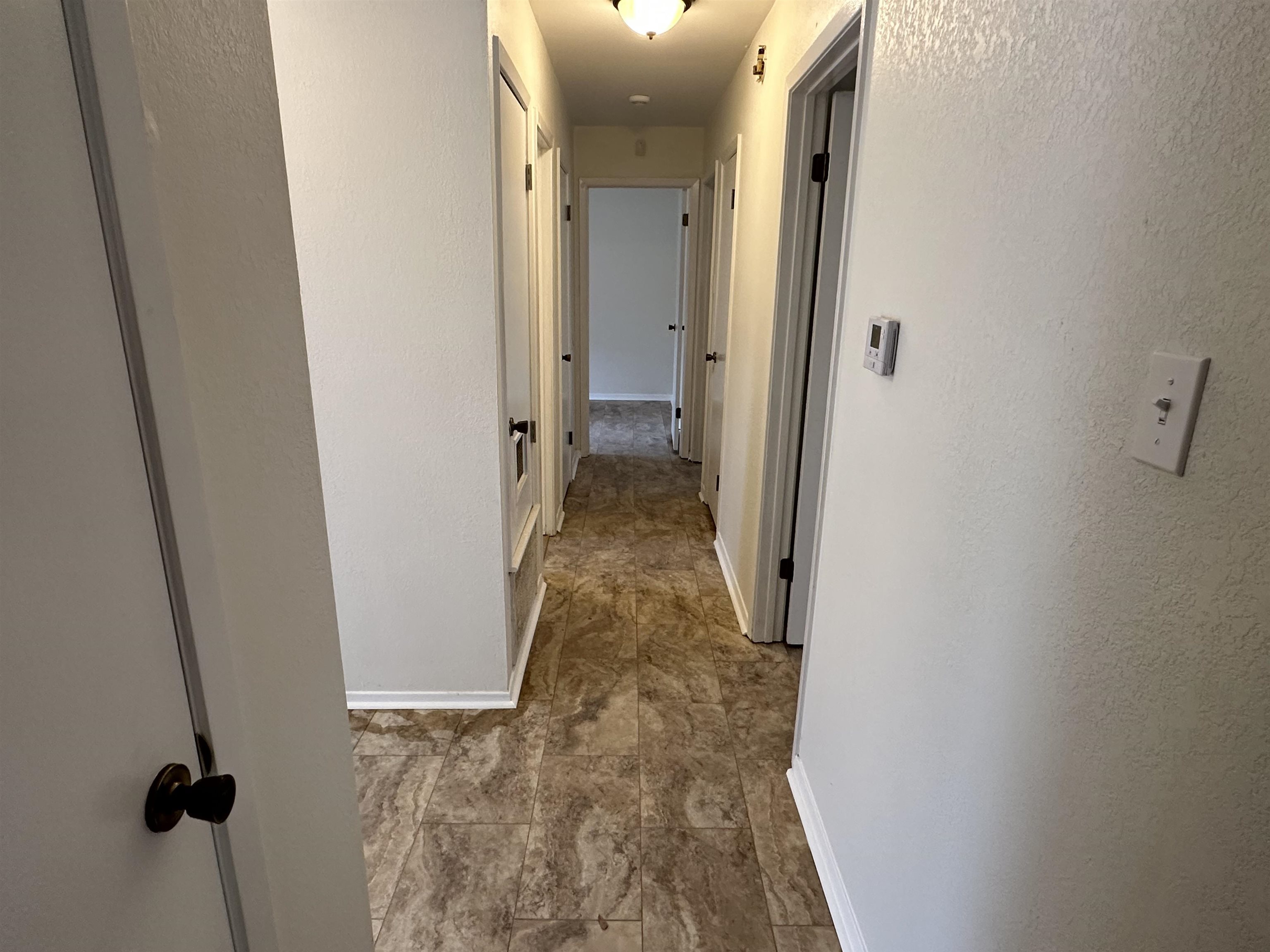 Kelli Manor - Residential Lease