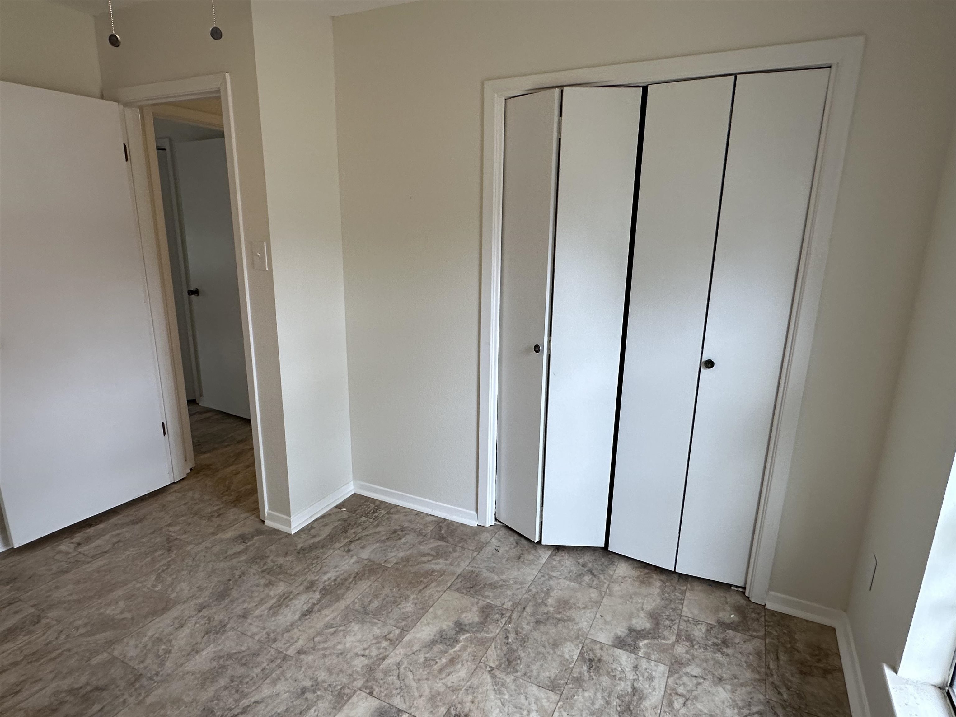 Kelli Manor - Residential Lease