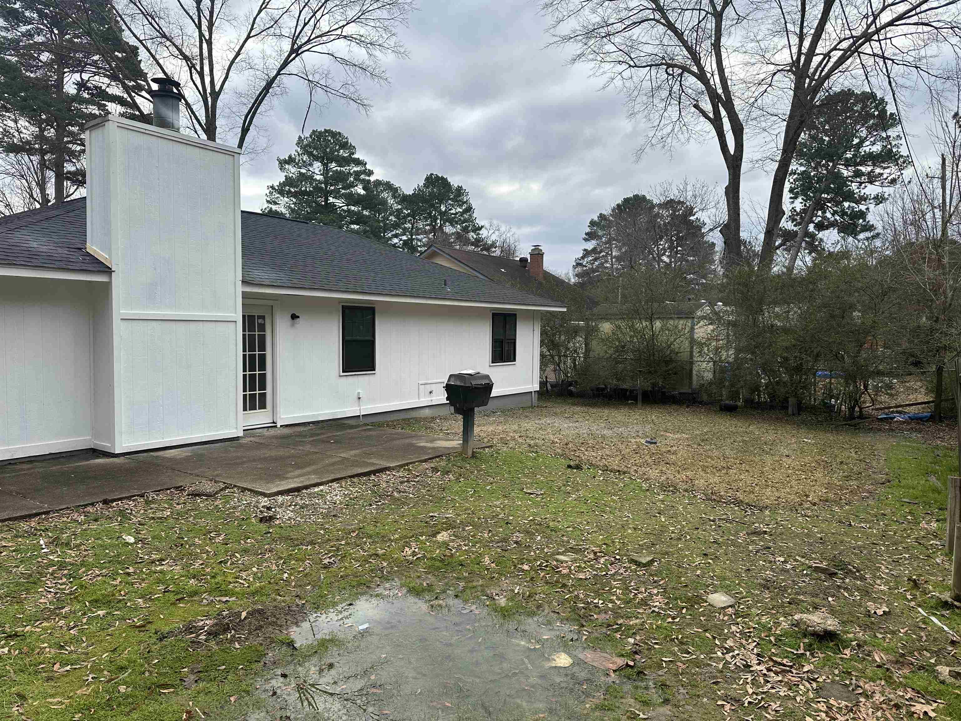 Kelli Manor - Residential Lease