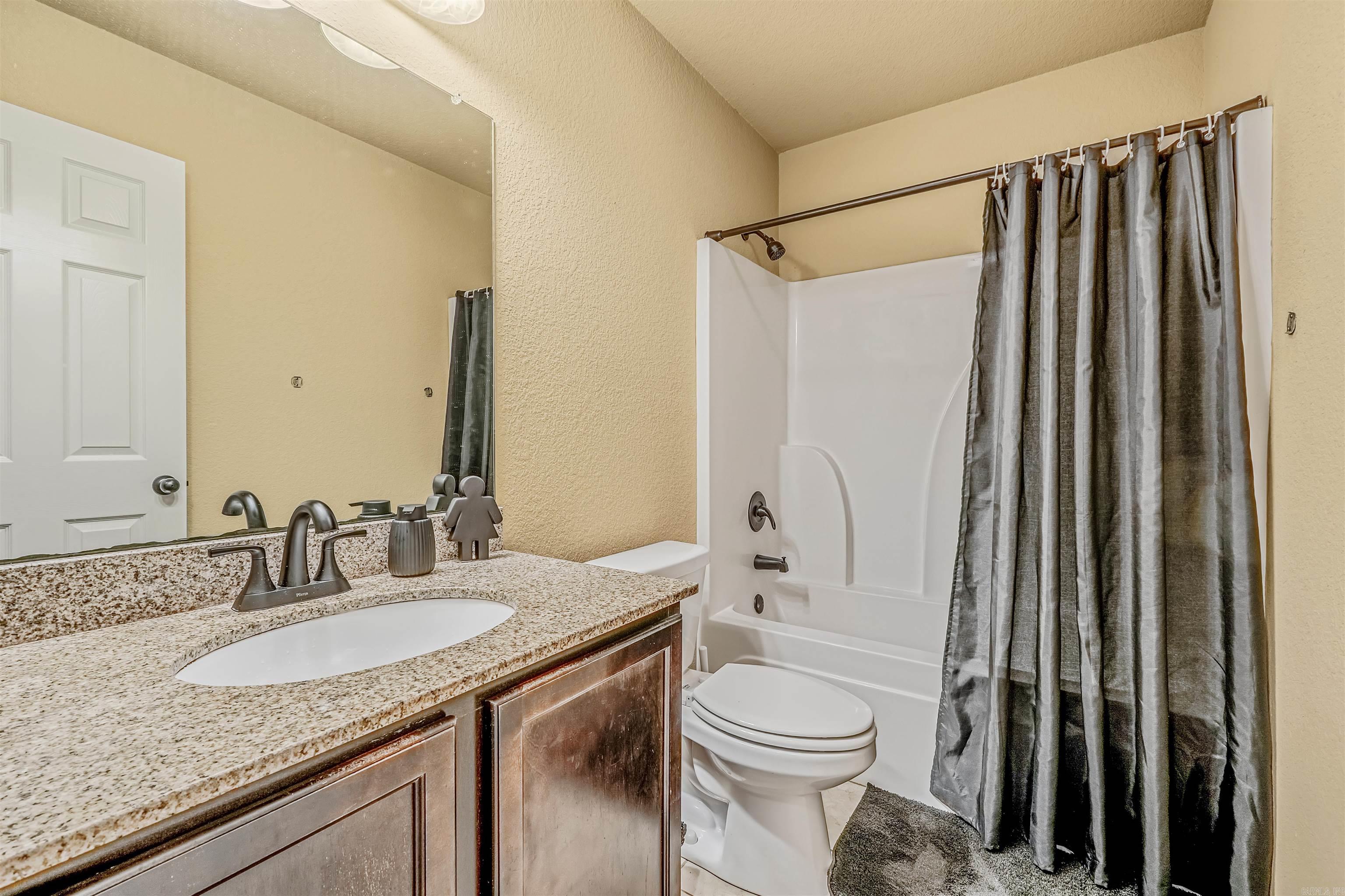 TRAMMEL ESTATES - Residential