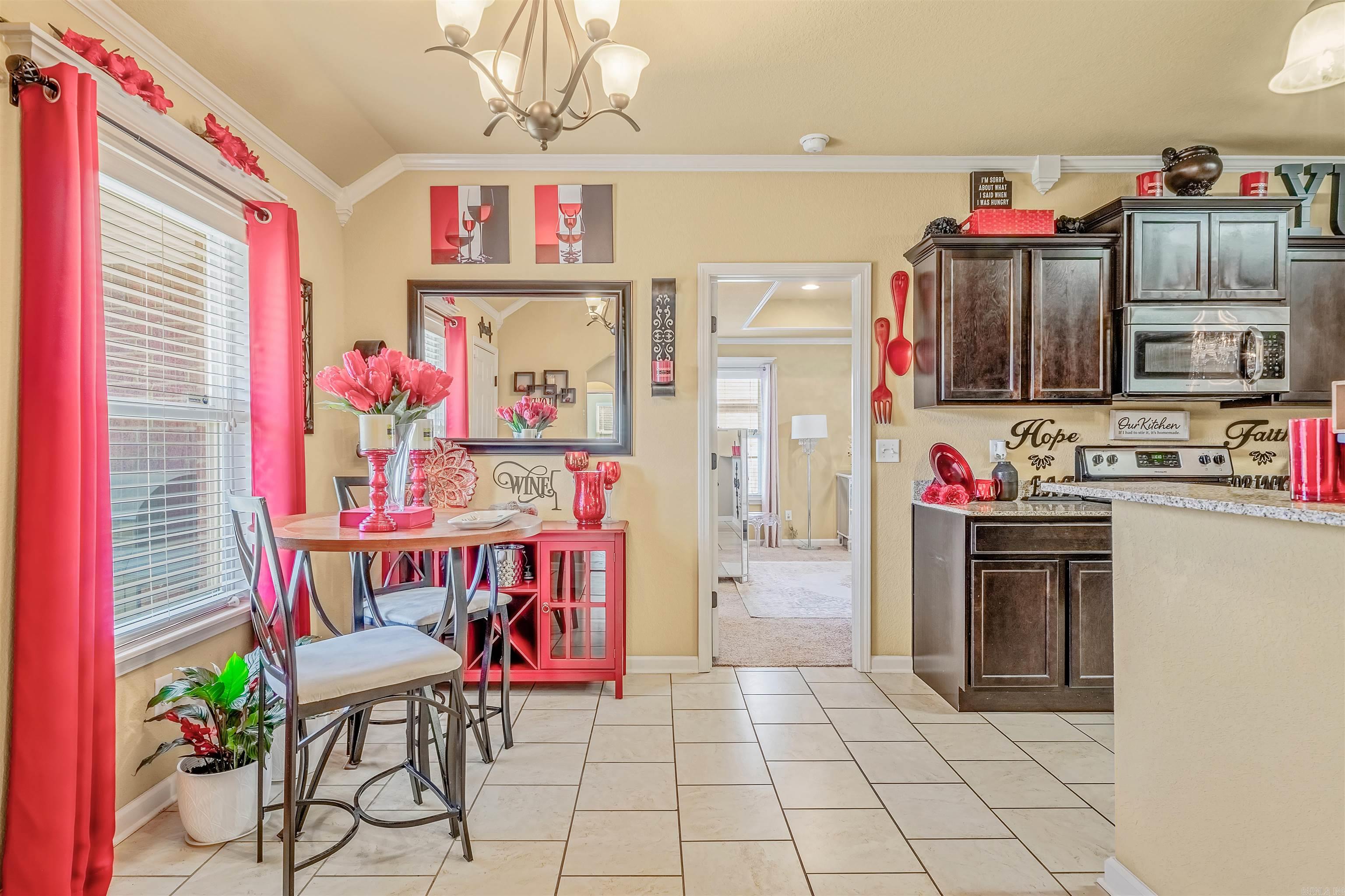 TRAMMEL ESTATES - Residential