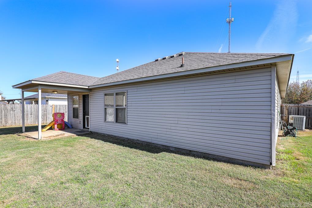 PARKWAY MEADOWS - Residential