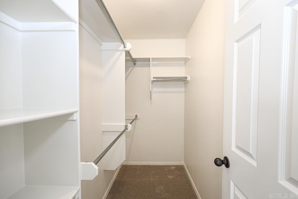 PARKWAY MEADOWS - Residential