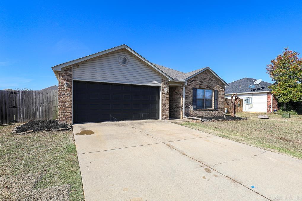 PARKWAY MEADOWS - Residential