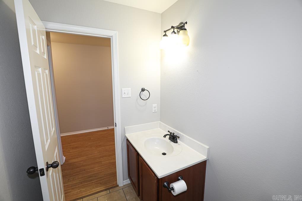 PARKWAY MEADOWS - Residential