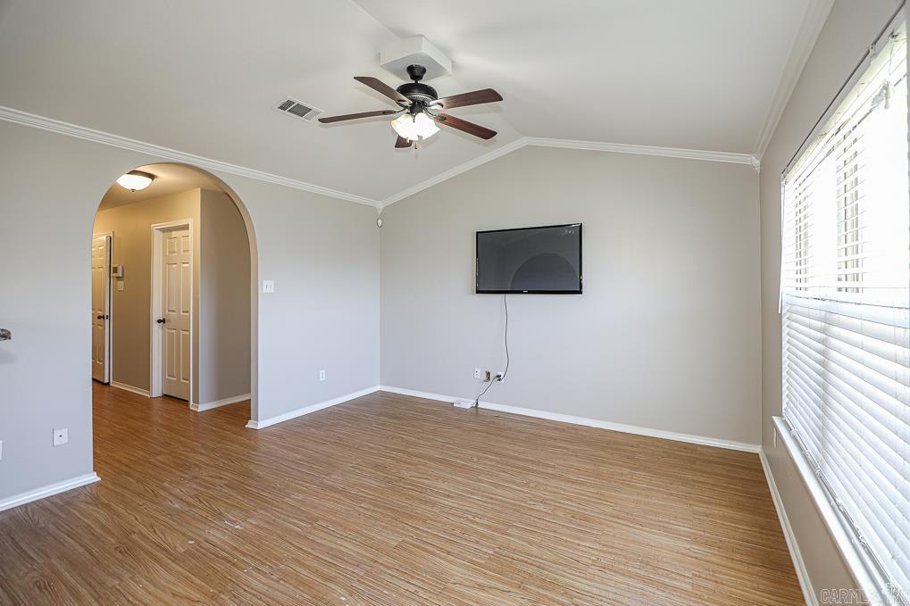 PARKWAY MEADOWS - Residential