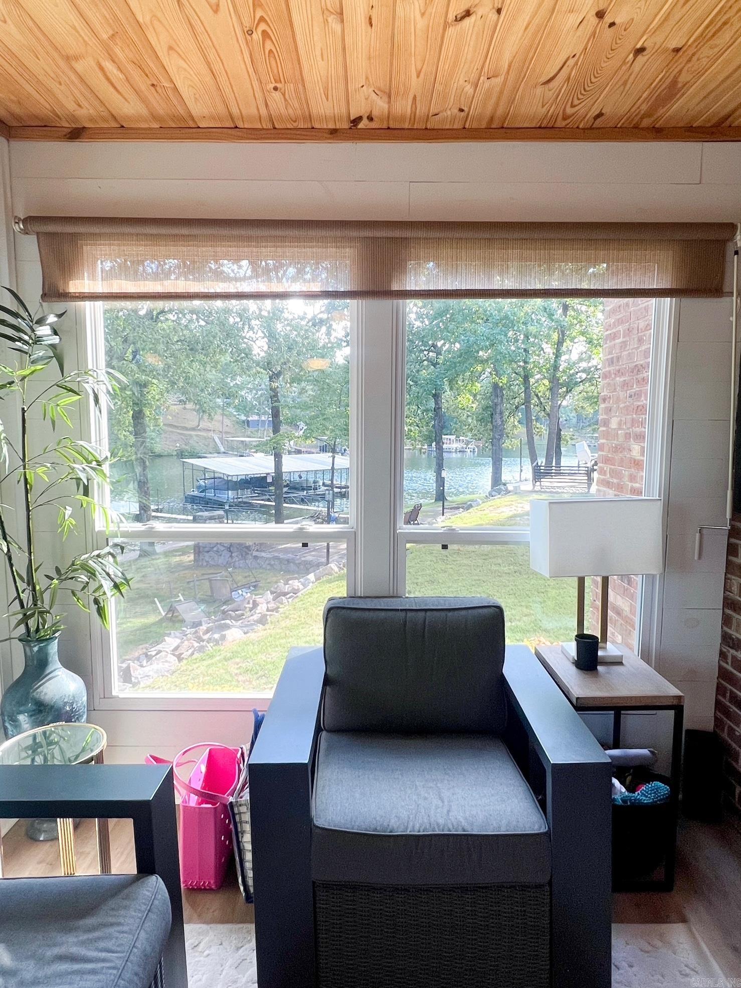 WESTPORT BAY TOWN HOUSE - Residential